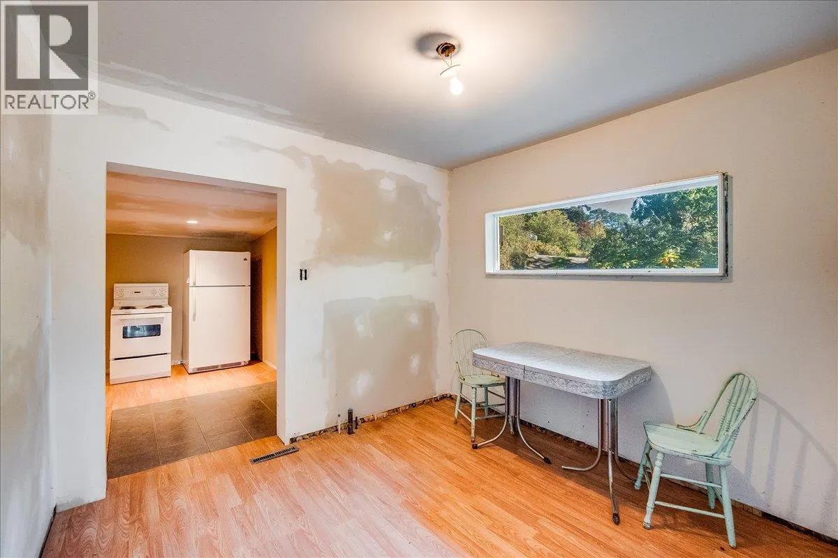 3788 Broadwater Road