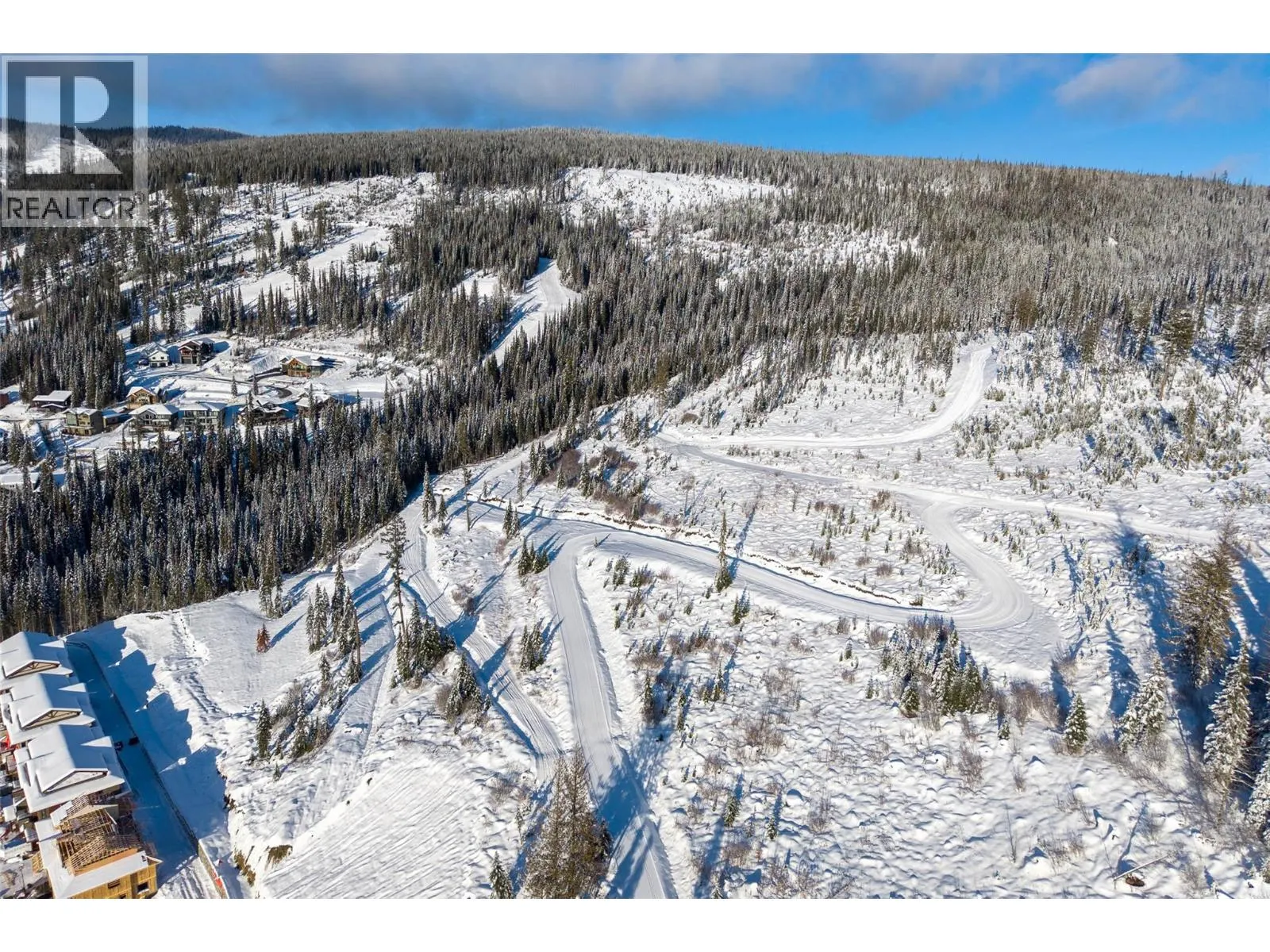 7000 McGillivray Lake Drive Unit# 16