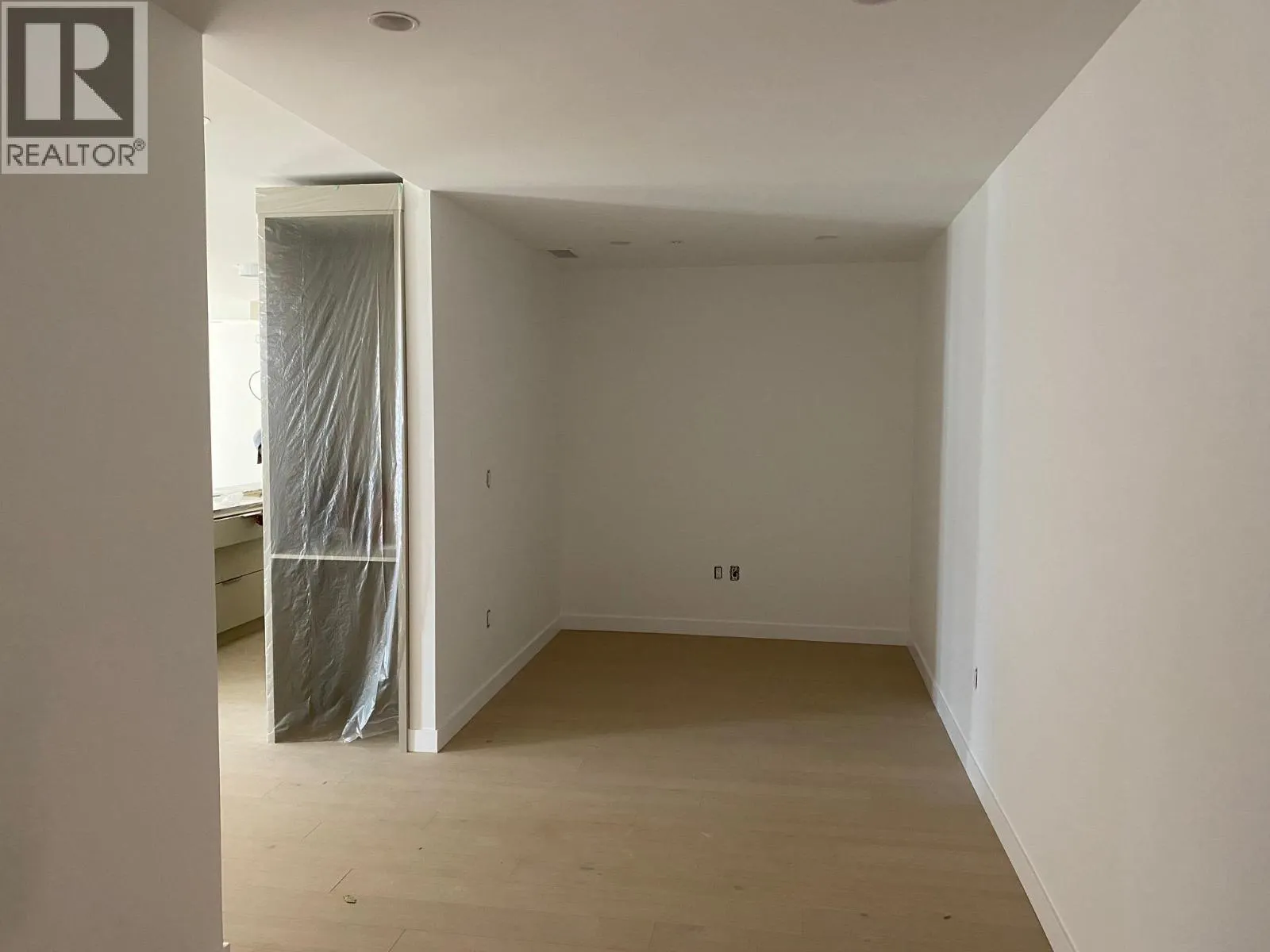 13419 Lakeshore Drive S Unit# 101
