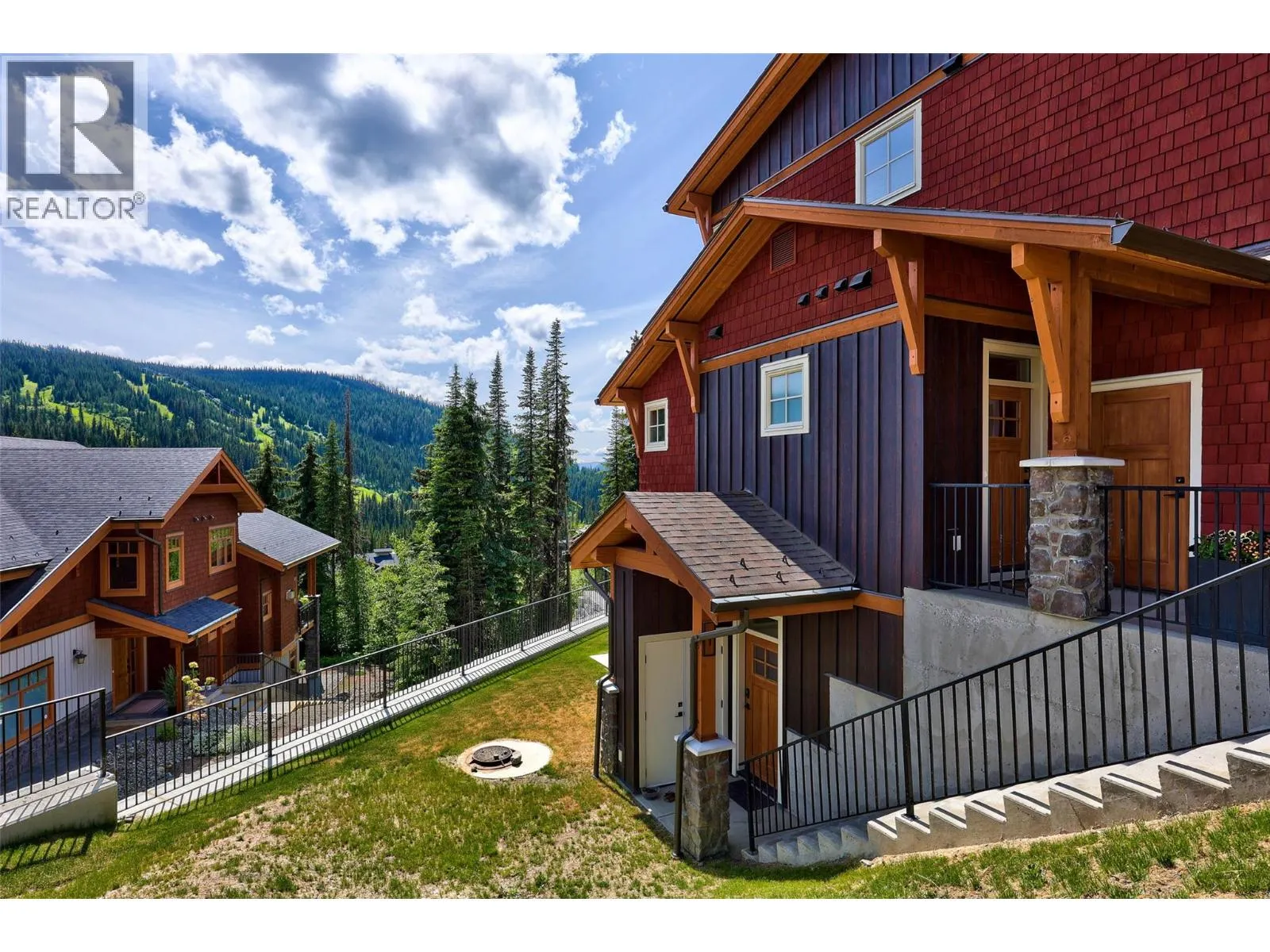 5045 VALLEY Drive Unit# 1