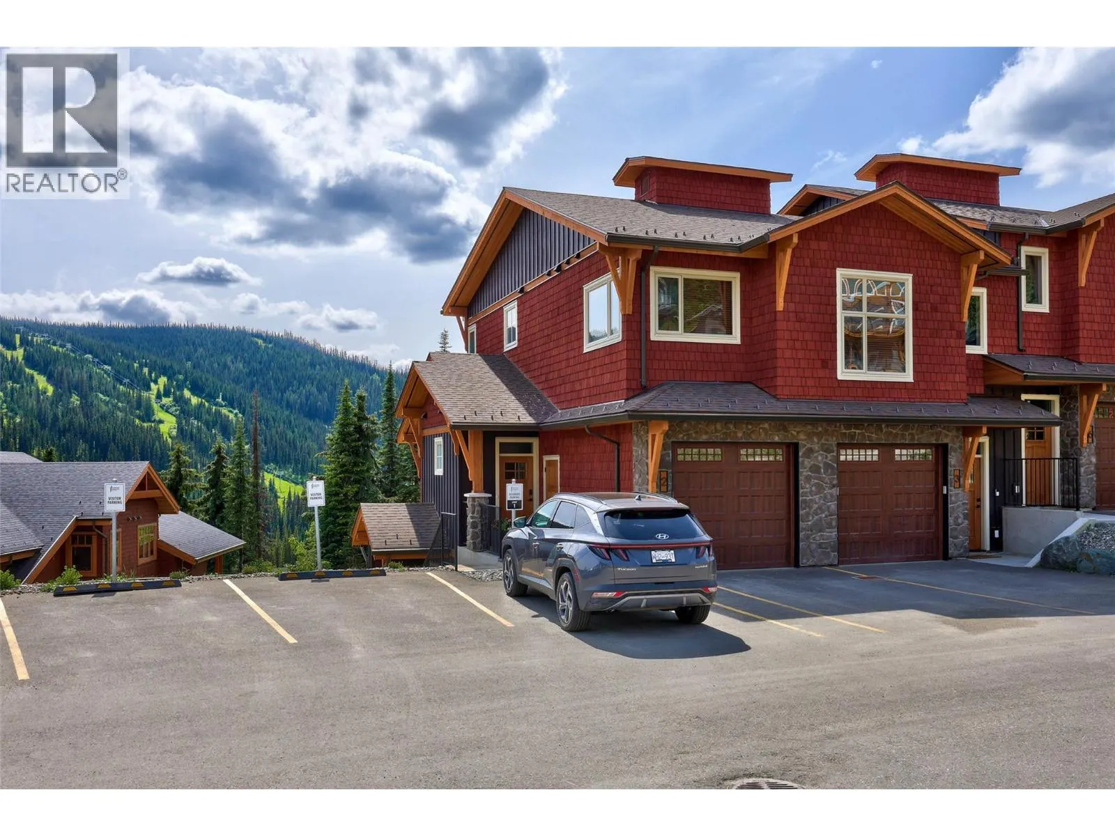 5045 VALLEY Drive Unit# 1