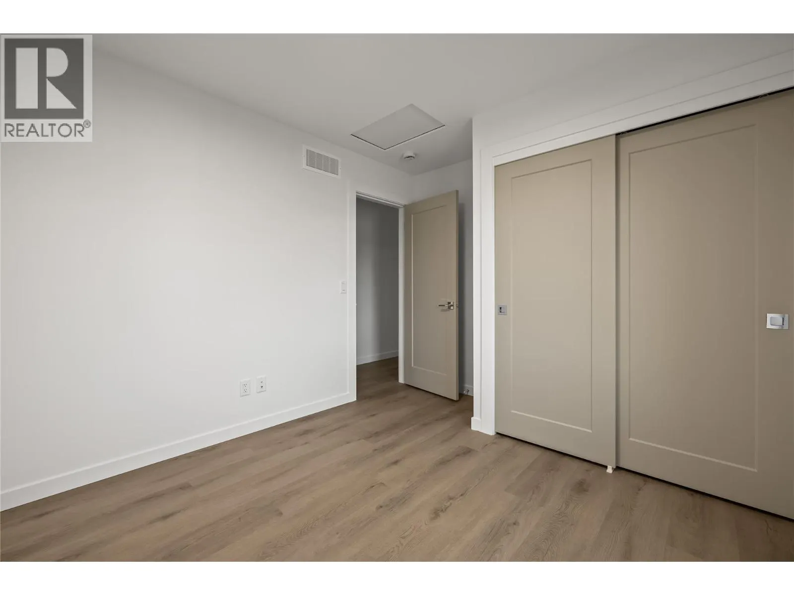 2957 Conlin Court Unit# 1