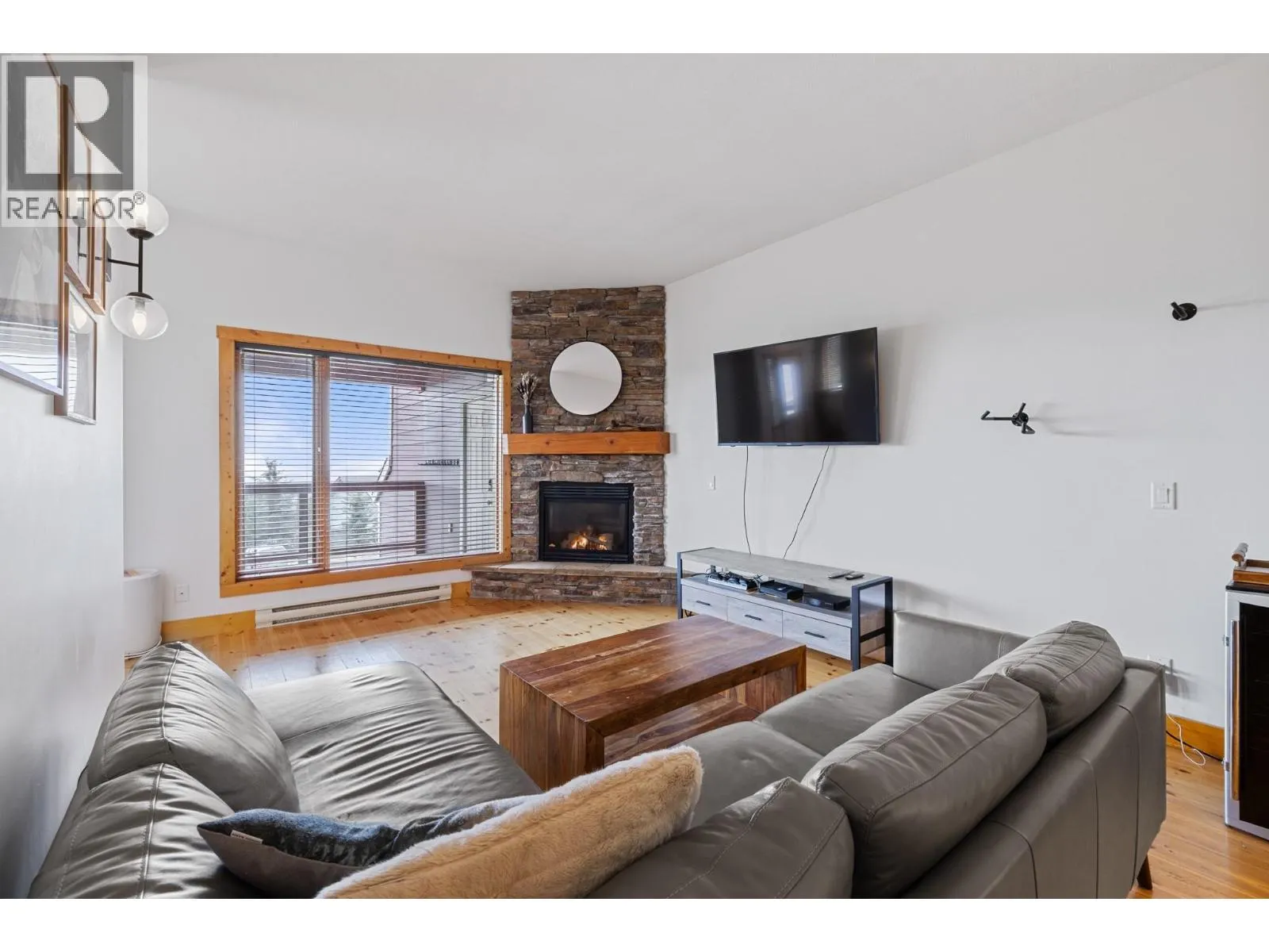 5934 Snow Pines Crescent Unit# B Lot# 89