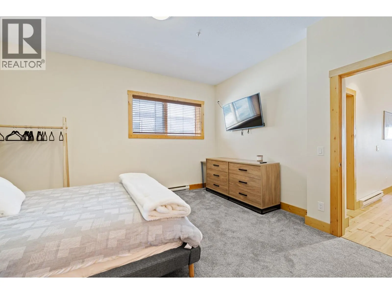 5934 Snow Pines Crescent Unit# B Lot# 89