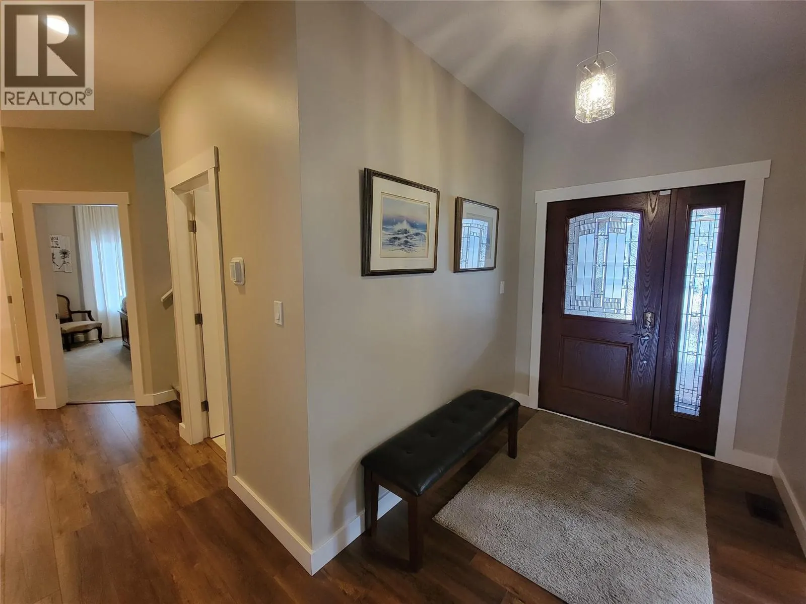 304 K View Crescent