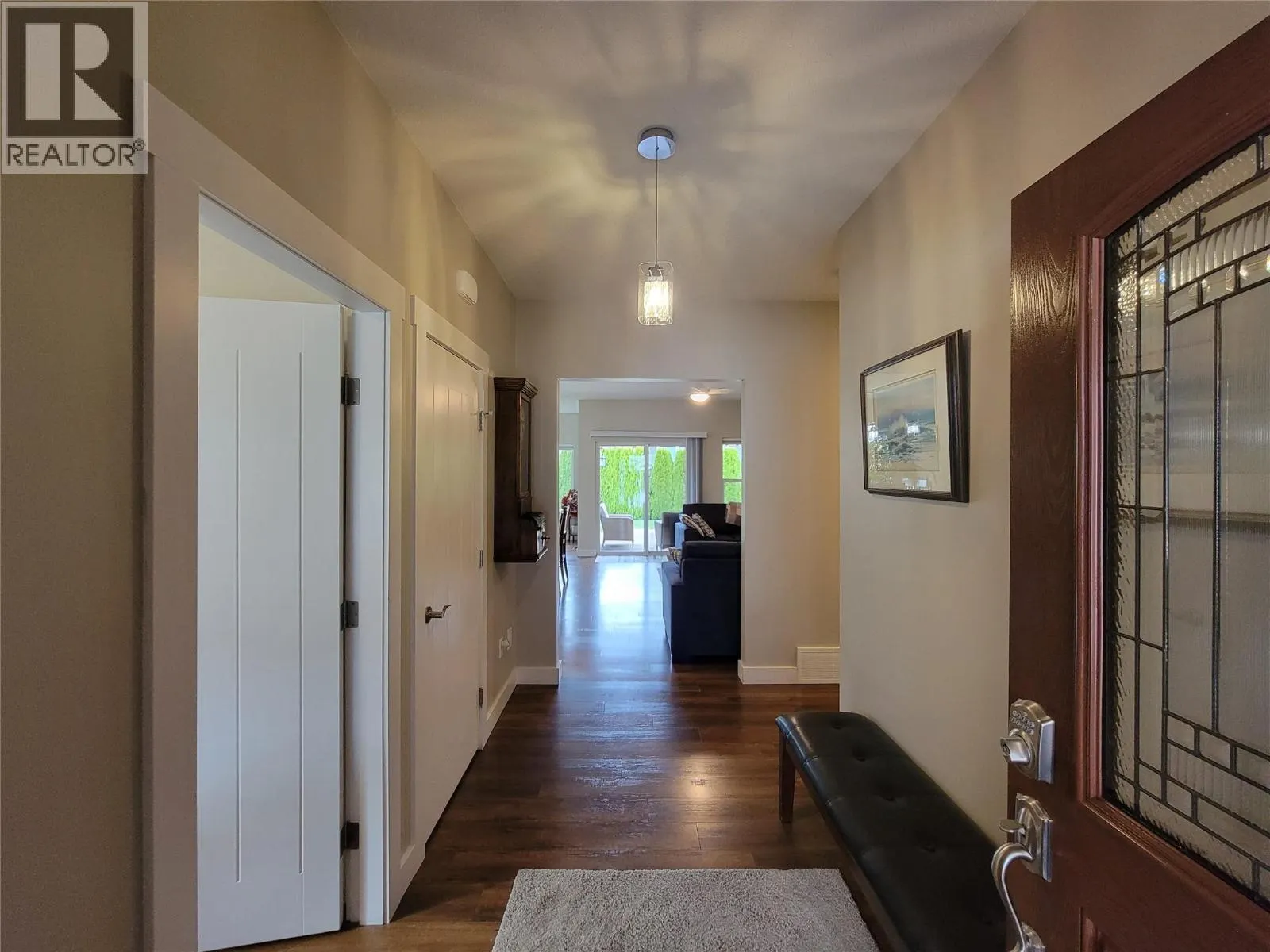 304 K View Crescent