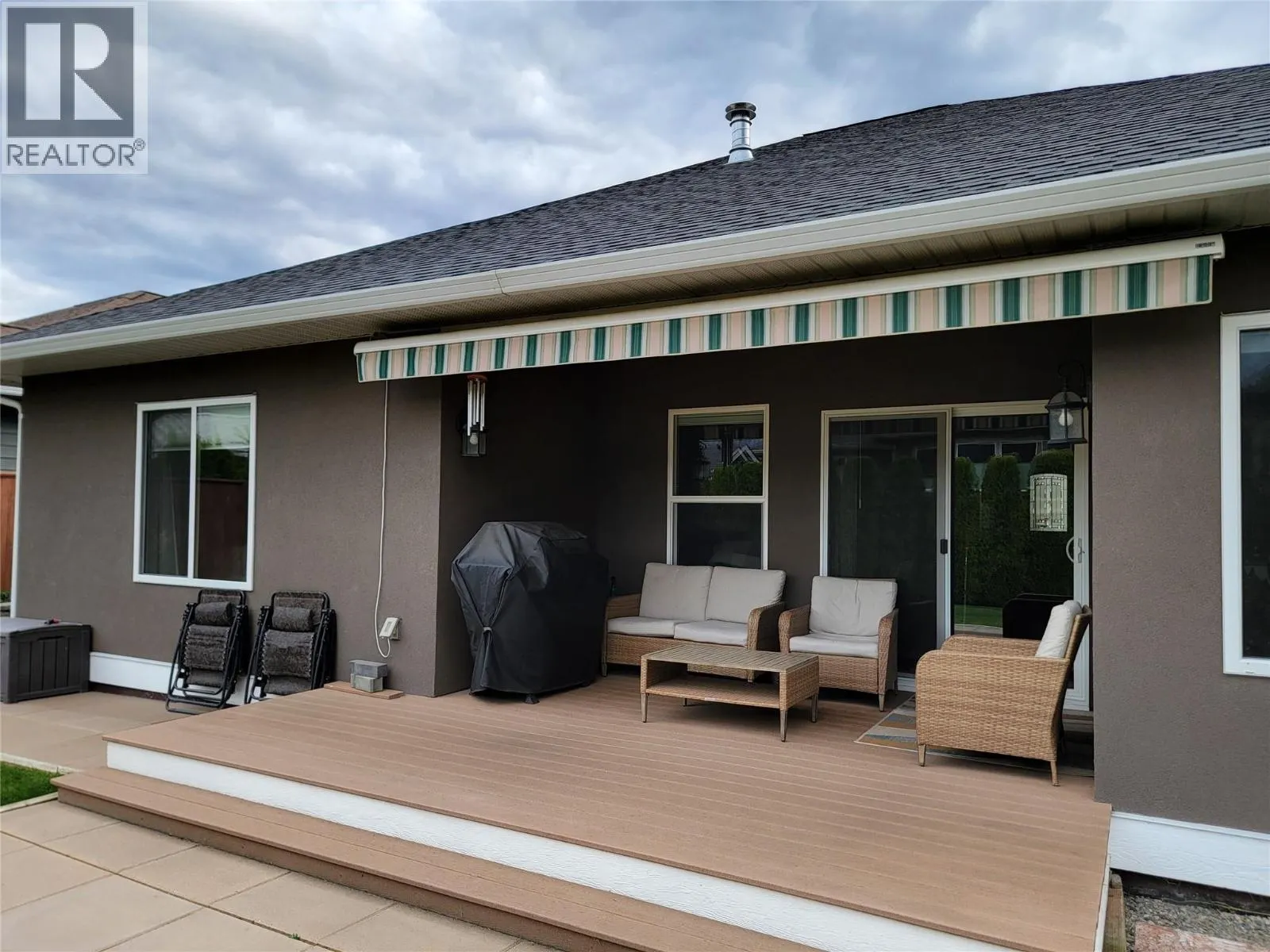 304 K View Crescent