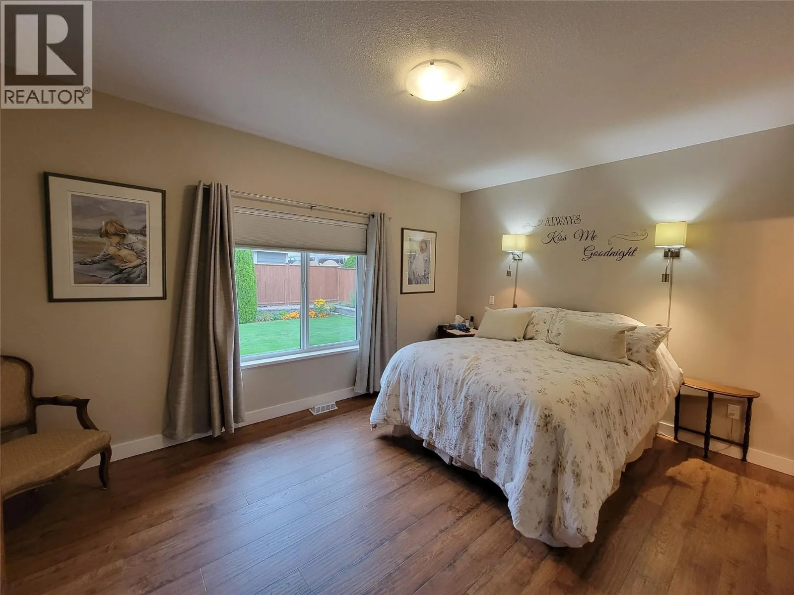 304 K View Crescent