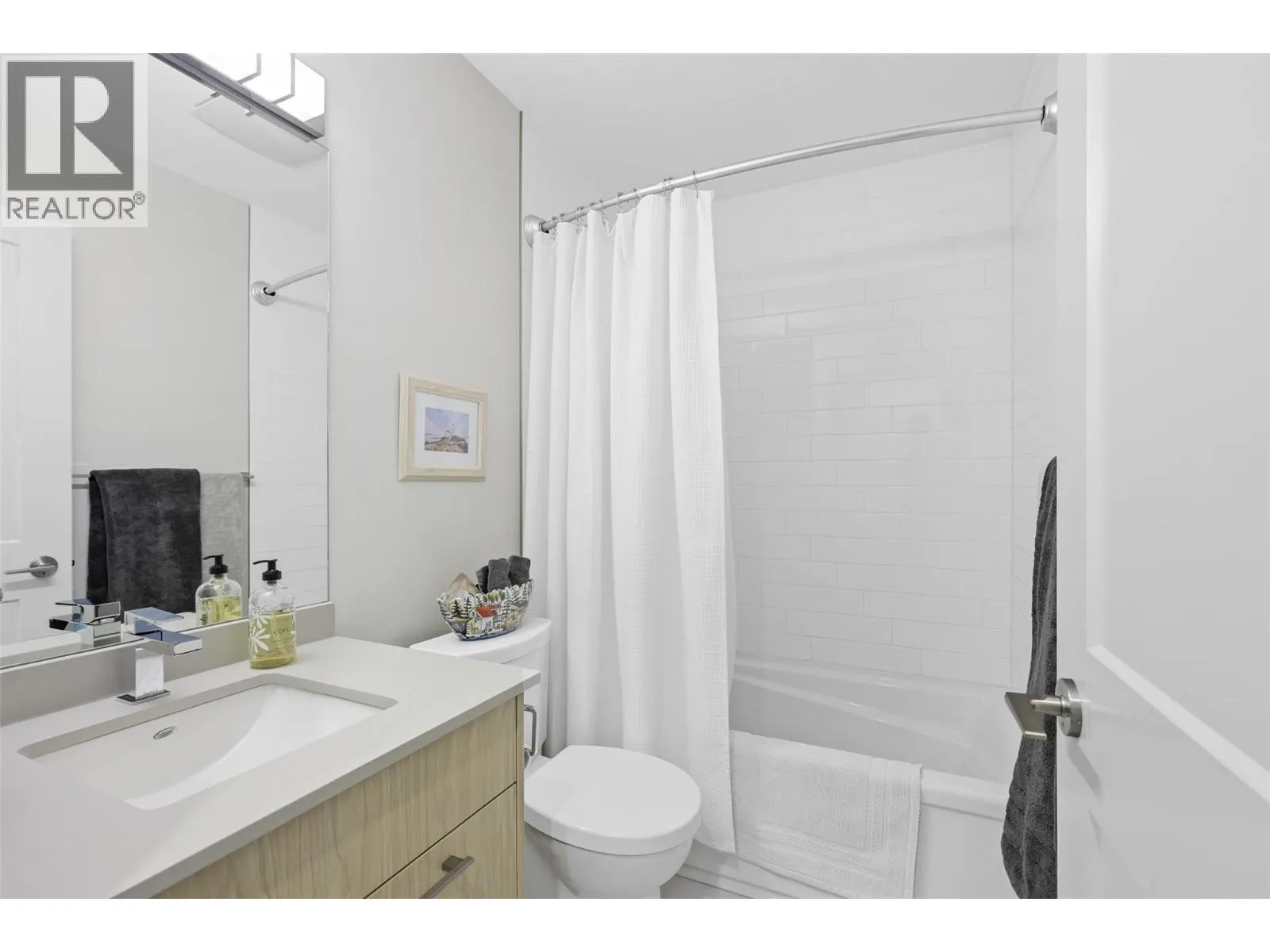 1393 9TH Avenue Unit# 117