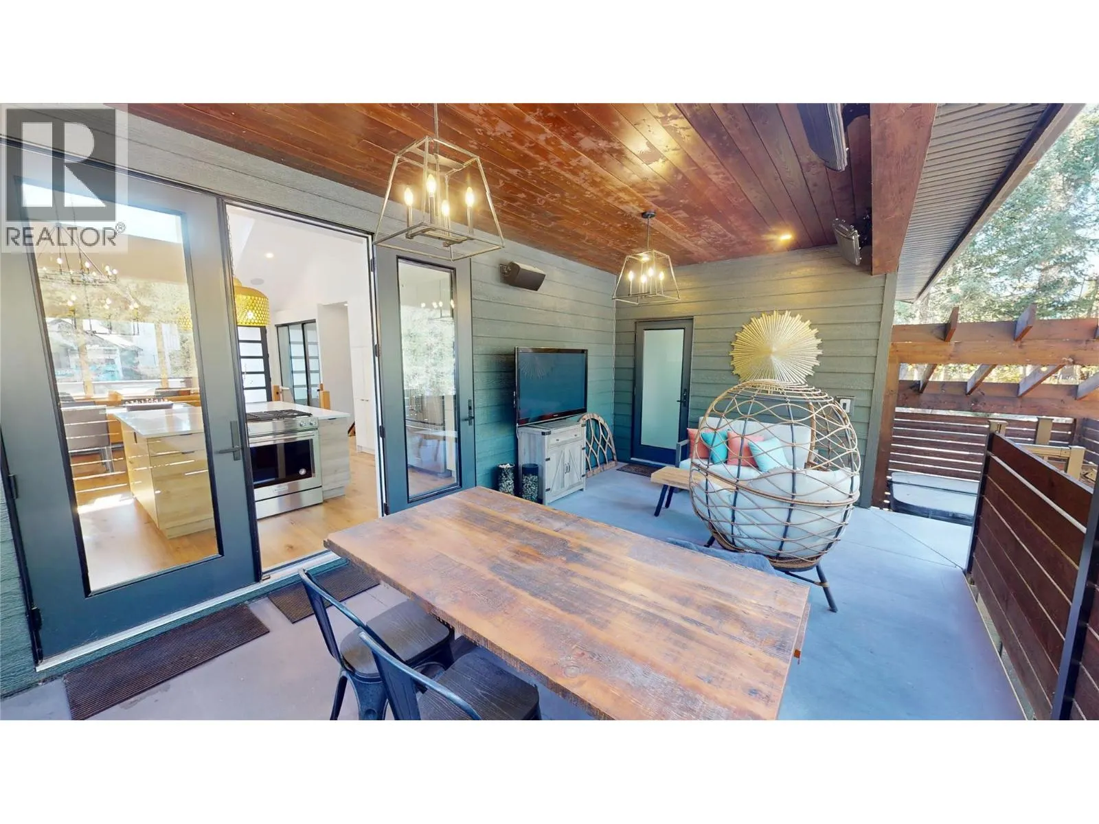 4881 PEDLEY HEIGHTS Court