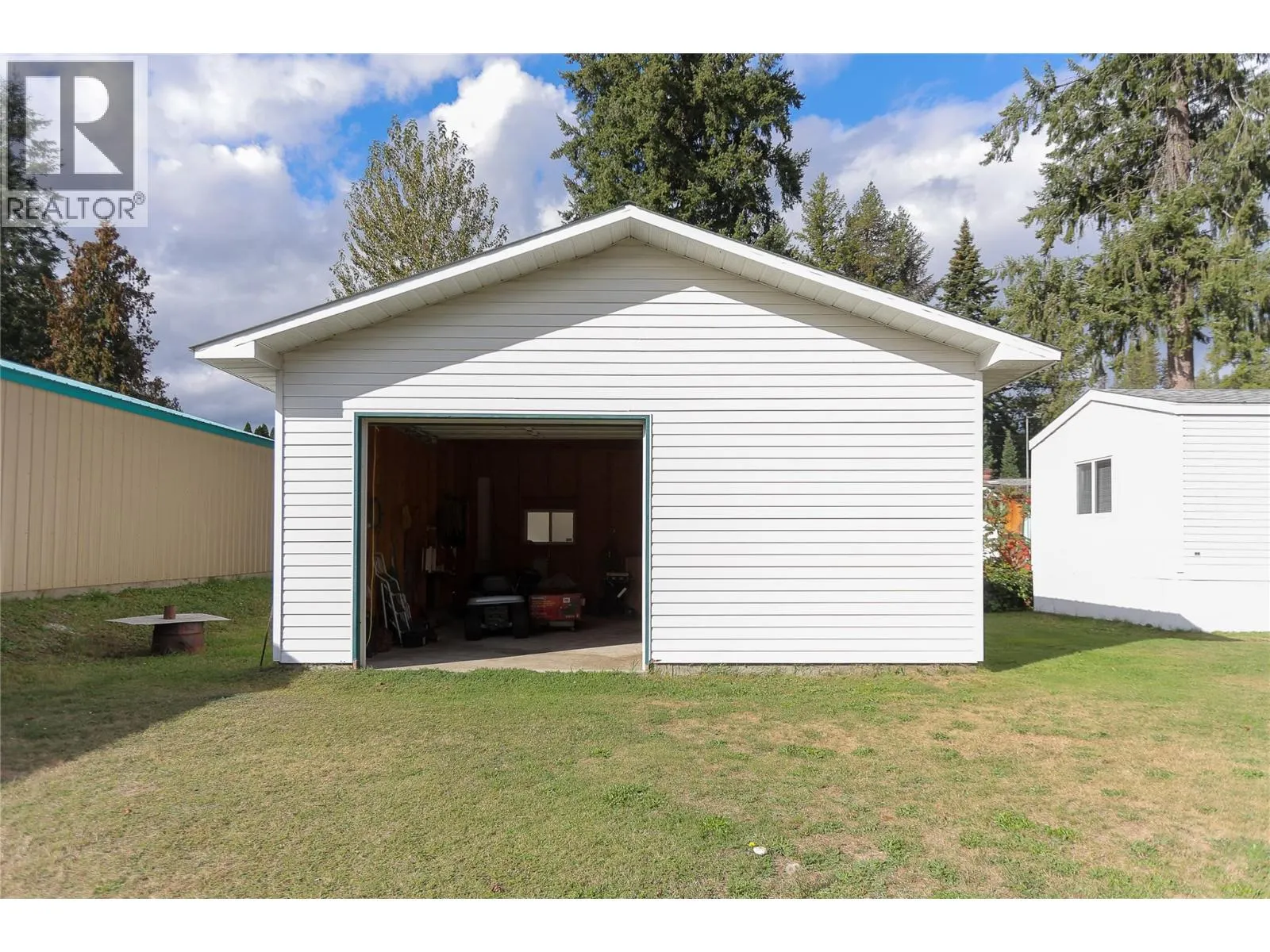 1029 Garden Road