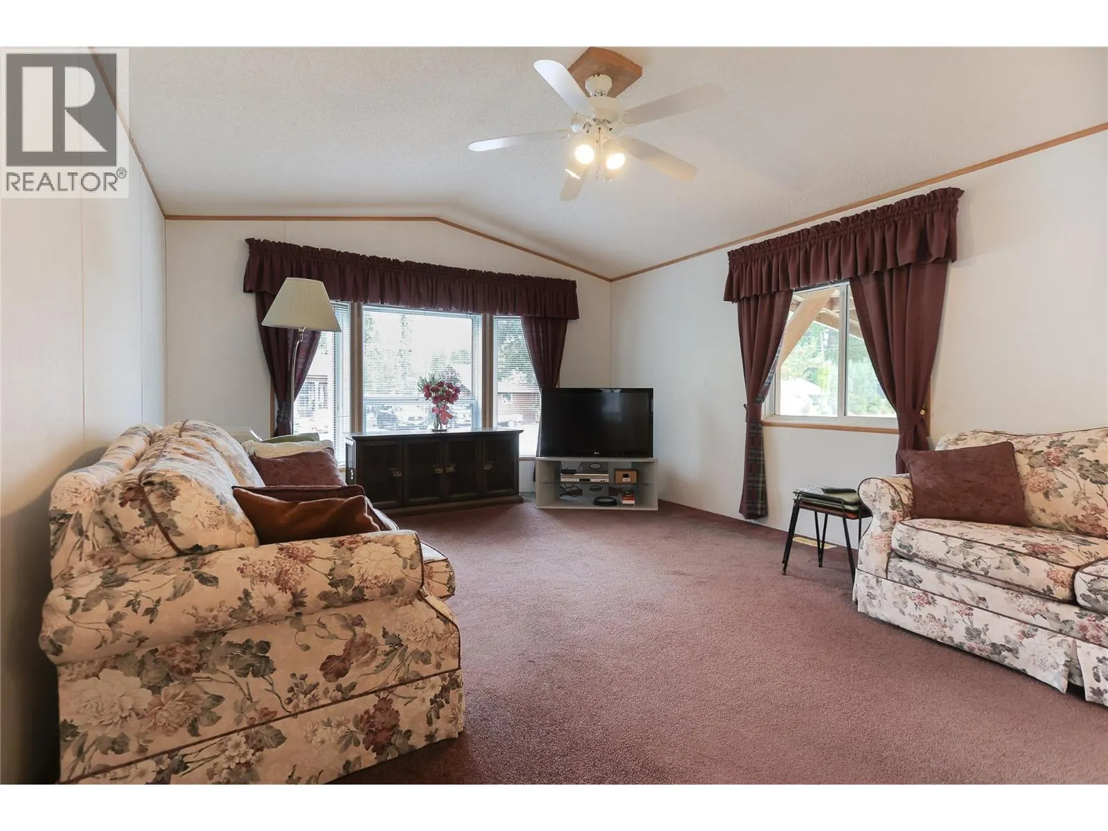 1029 Garden Road