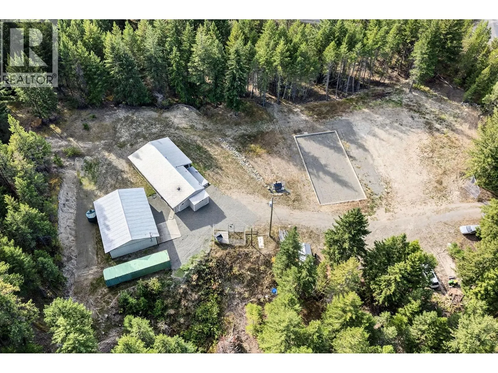 888 Barriere Lakes Road