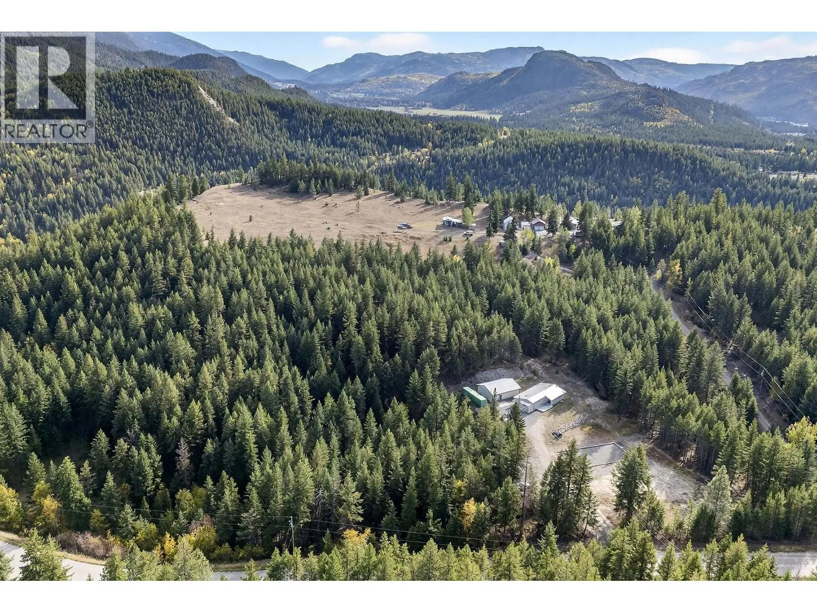 888 Barriere Lakes Road