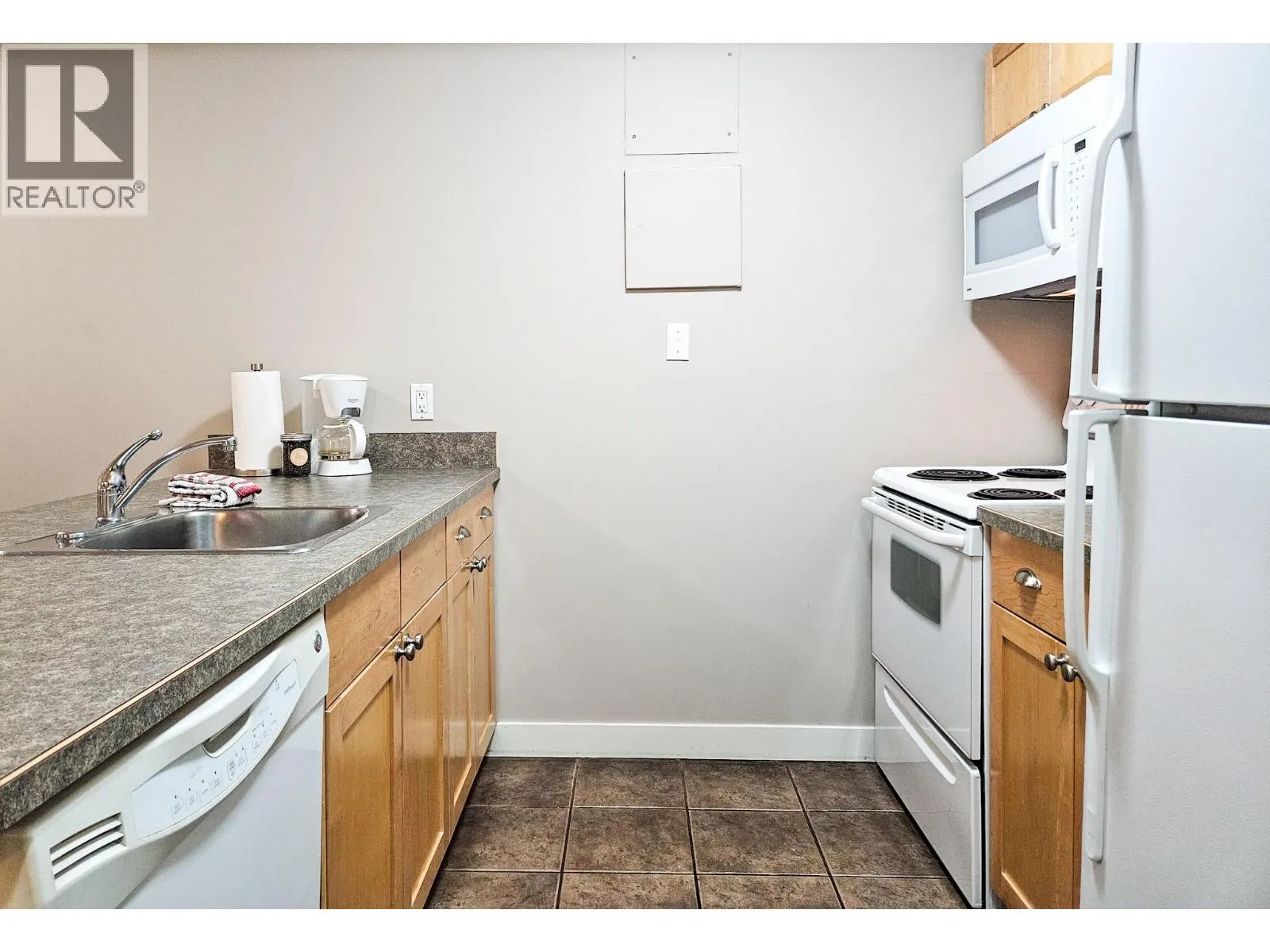 2030 PANORAMA Drive Unit# 613