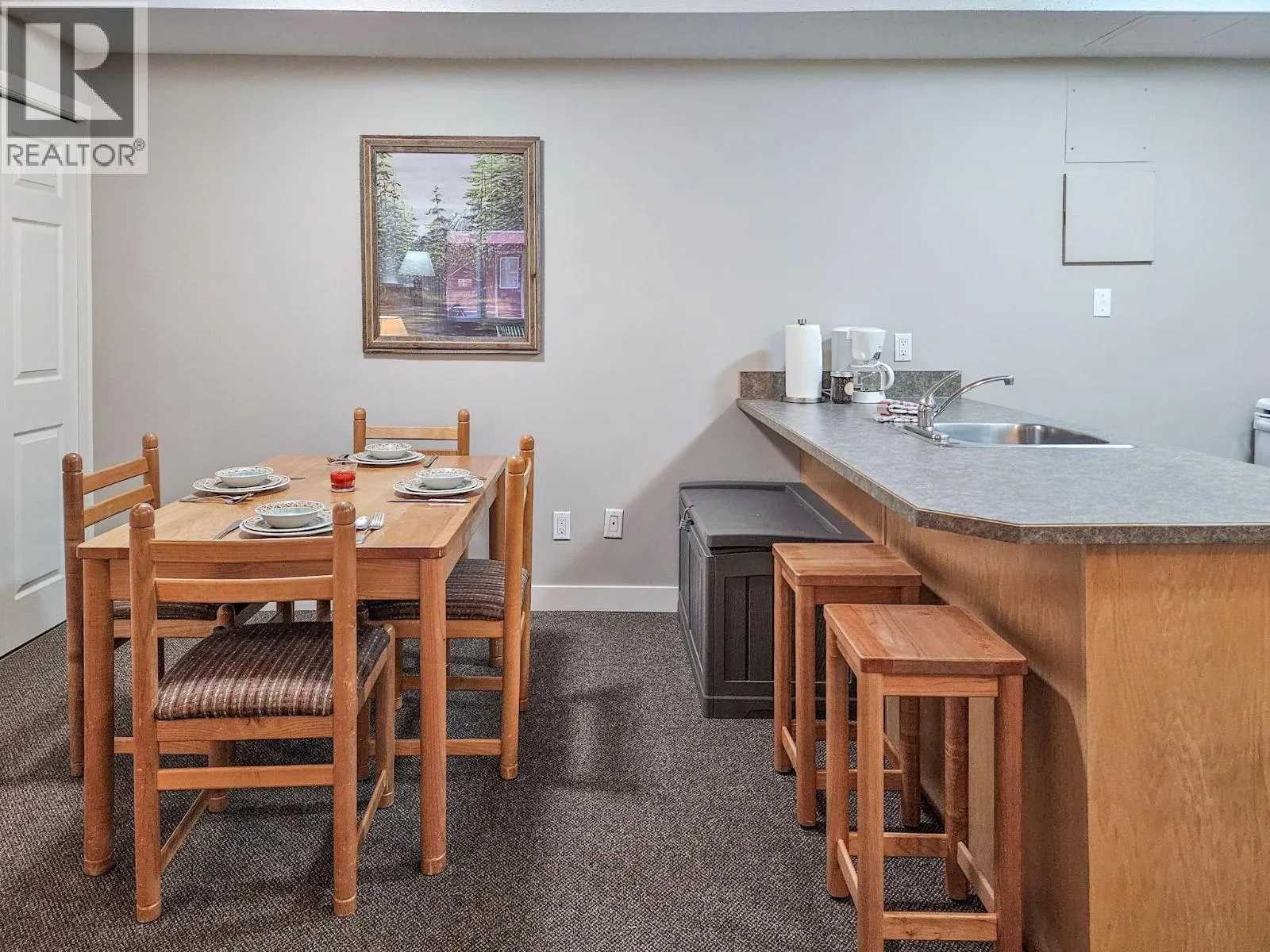 2030 PANORAMA Drive Unit# 613