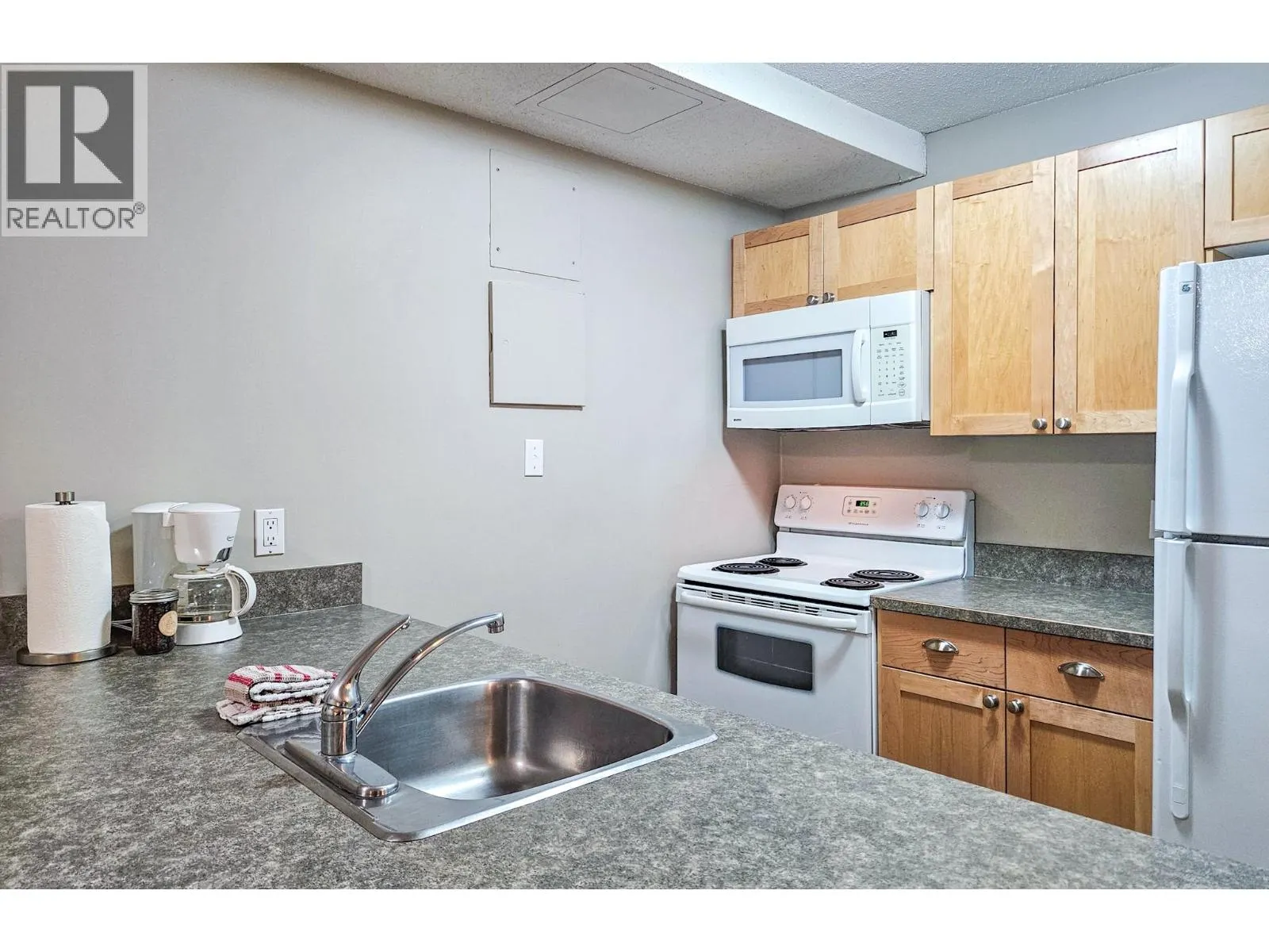 2030 PANORAMA Drive Unit# 613