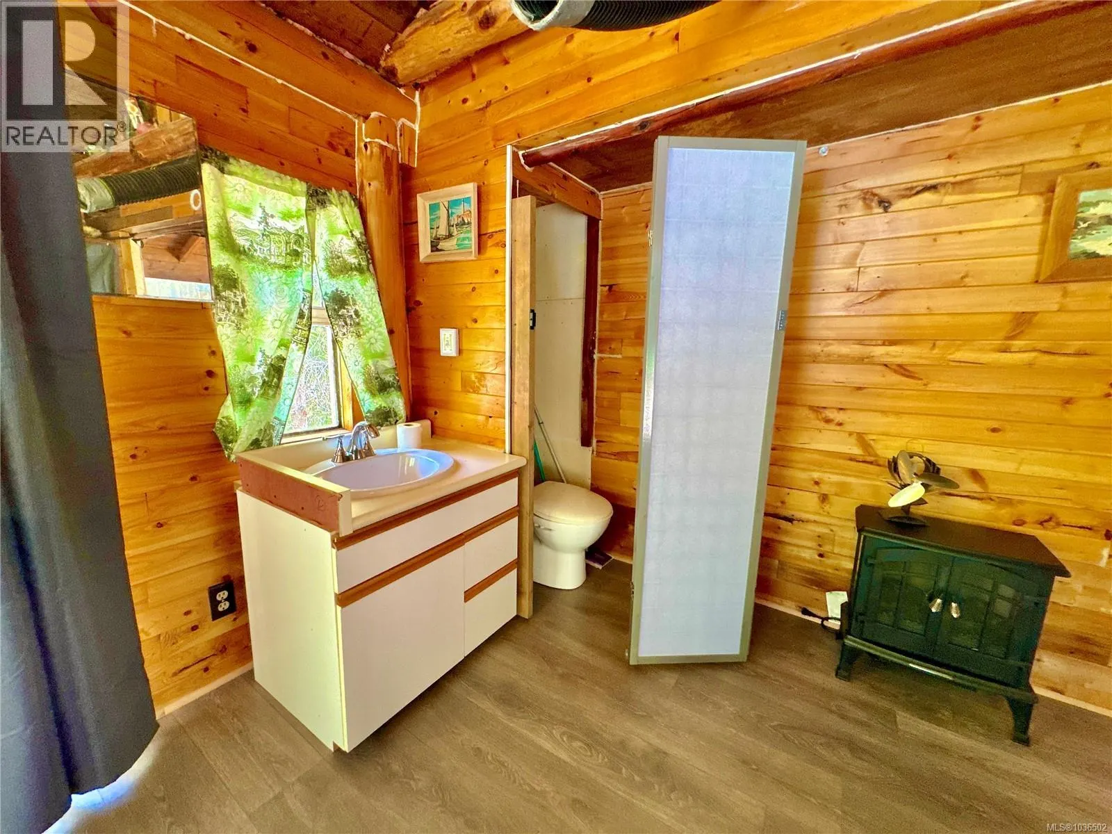 3148 Bay Rd