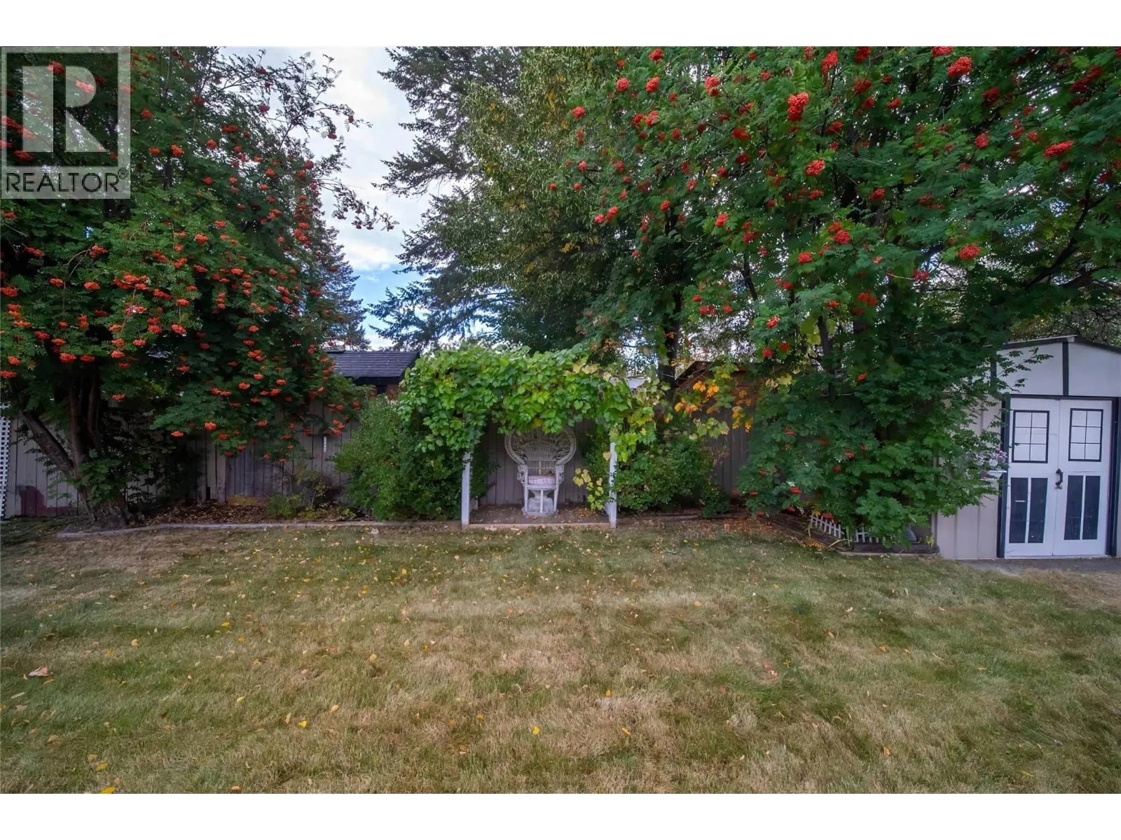 317 9th Street S