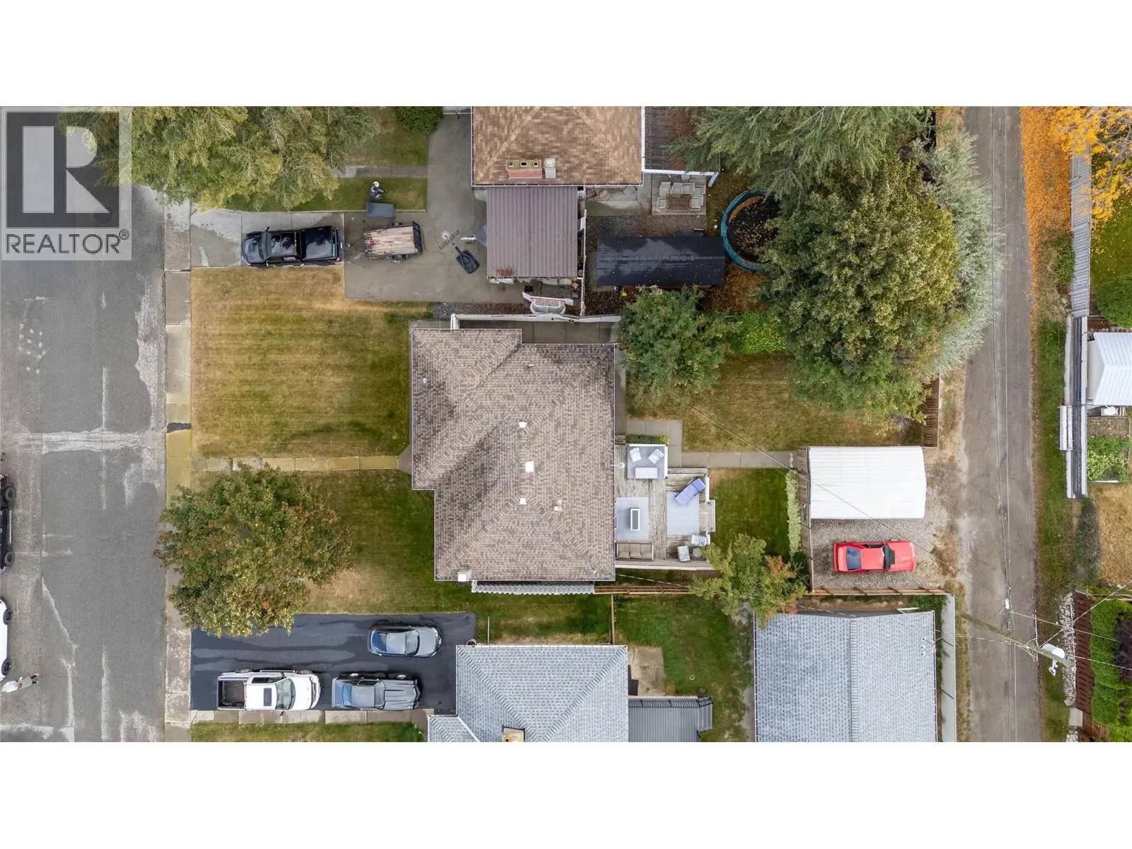 317 9th Street S