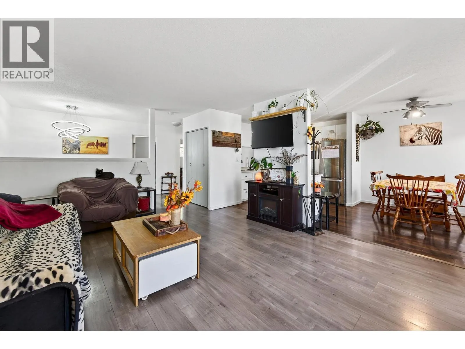 800 Valhalla Drive Unit# 7