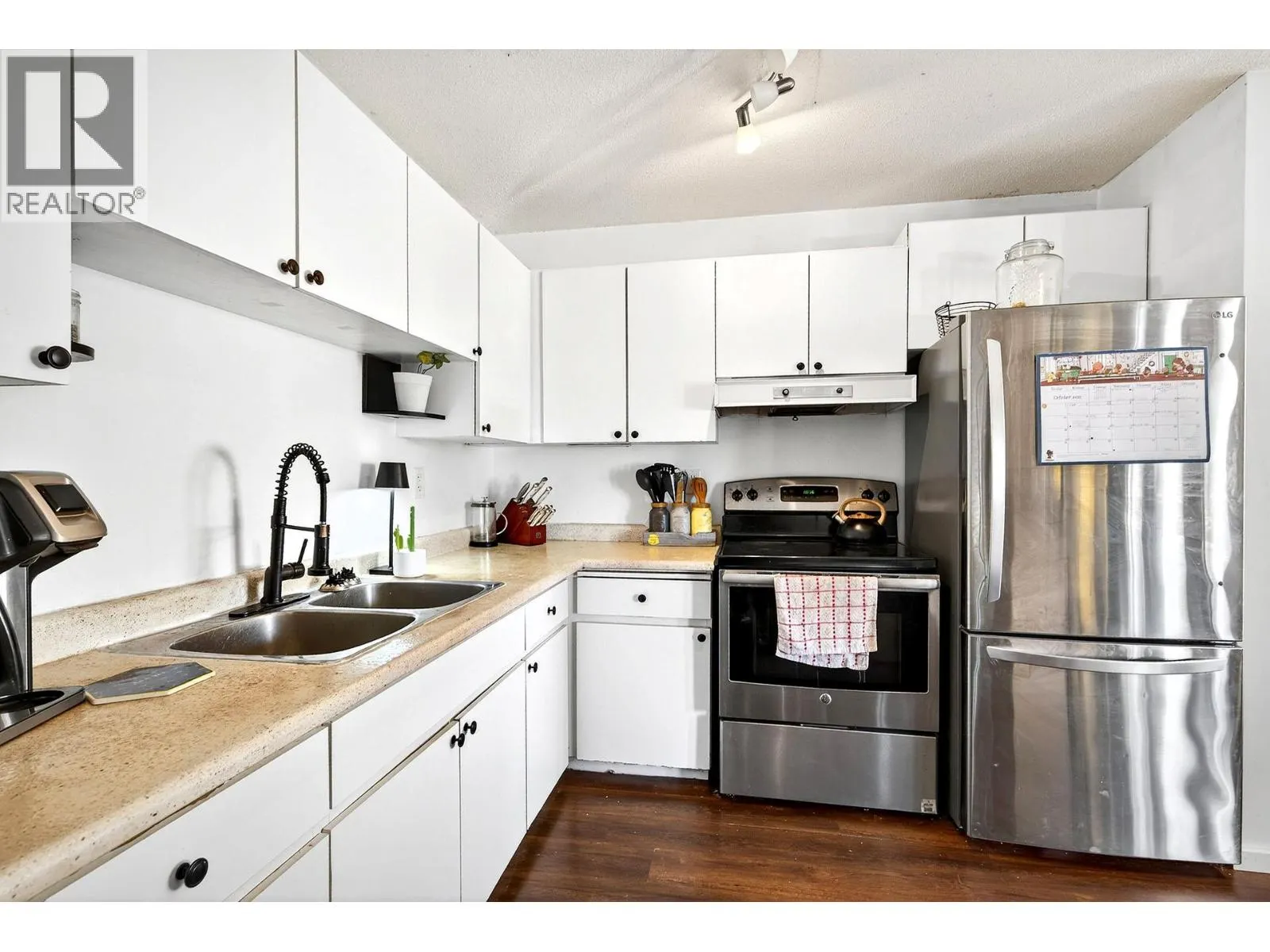 800 Valhalla Drive Unit# 7