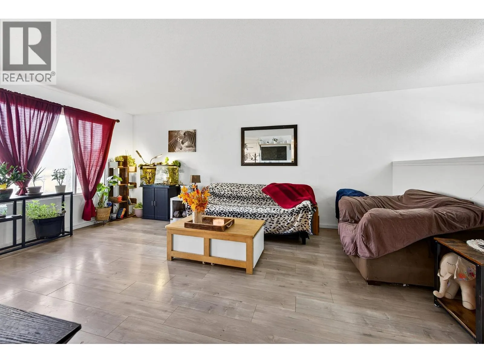 800 Valhalla Drive Unit# 7