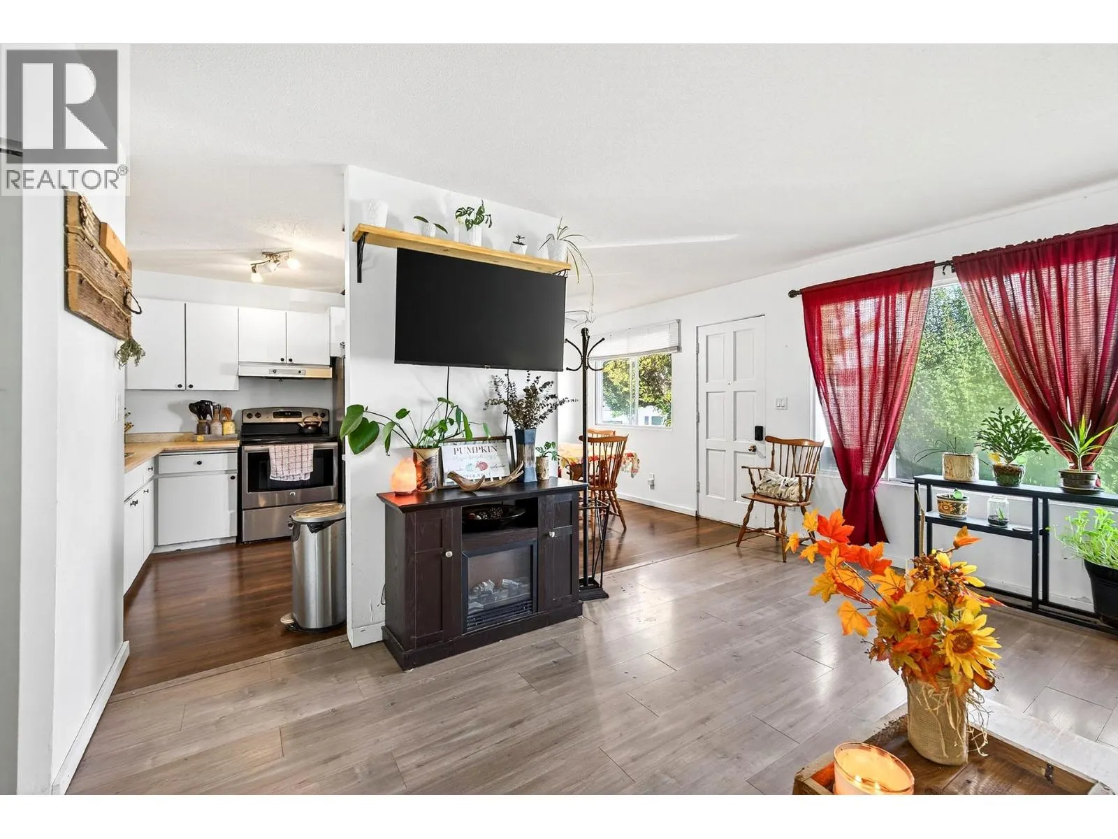800 Valhalla Drive Unit# 7