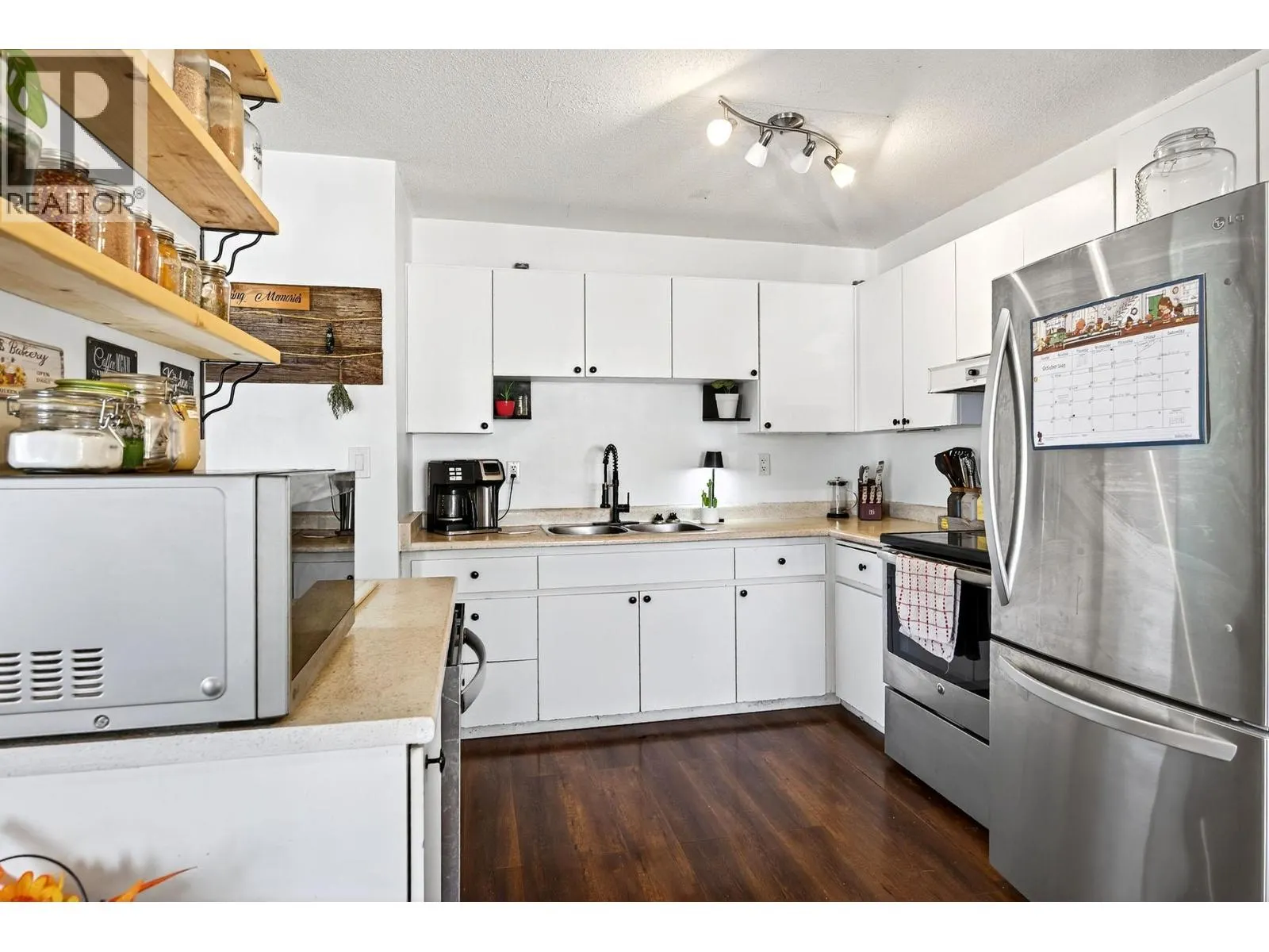 800 Valhalla Drive Unit# 7