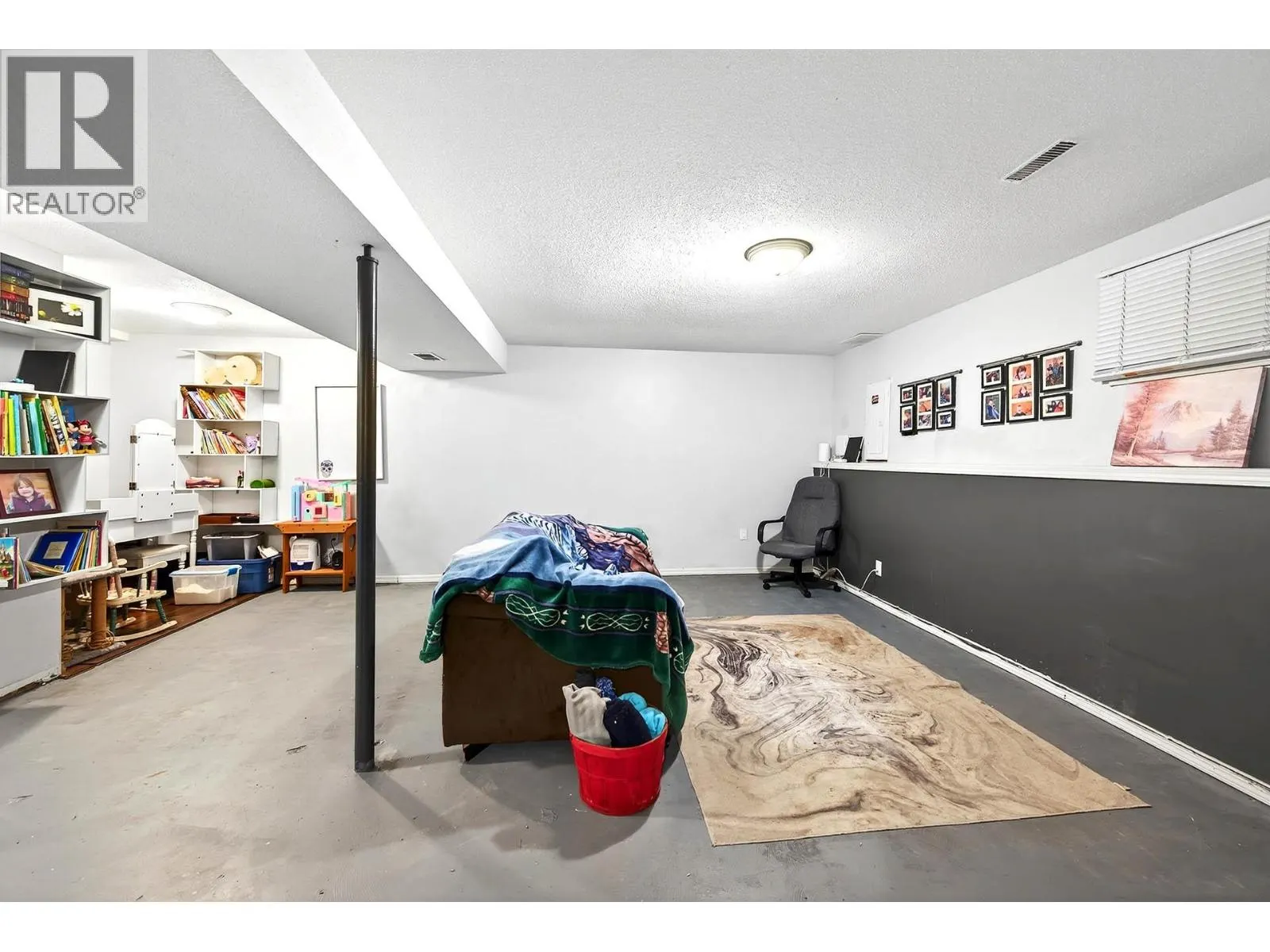 800 Valhalla Drive Unit# 7