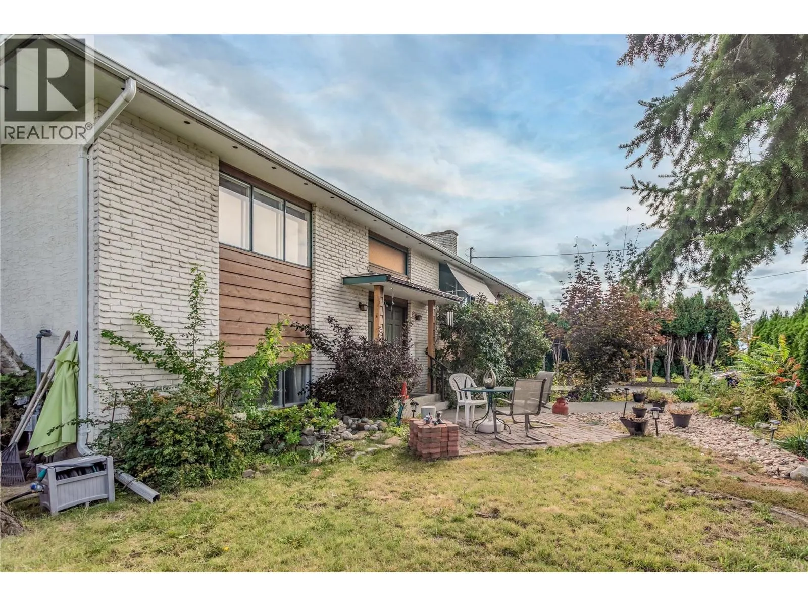 1775 Hayashi Road