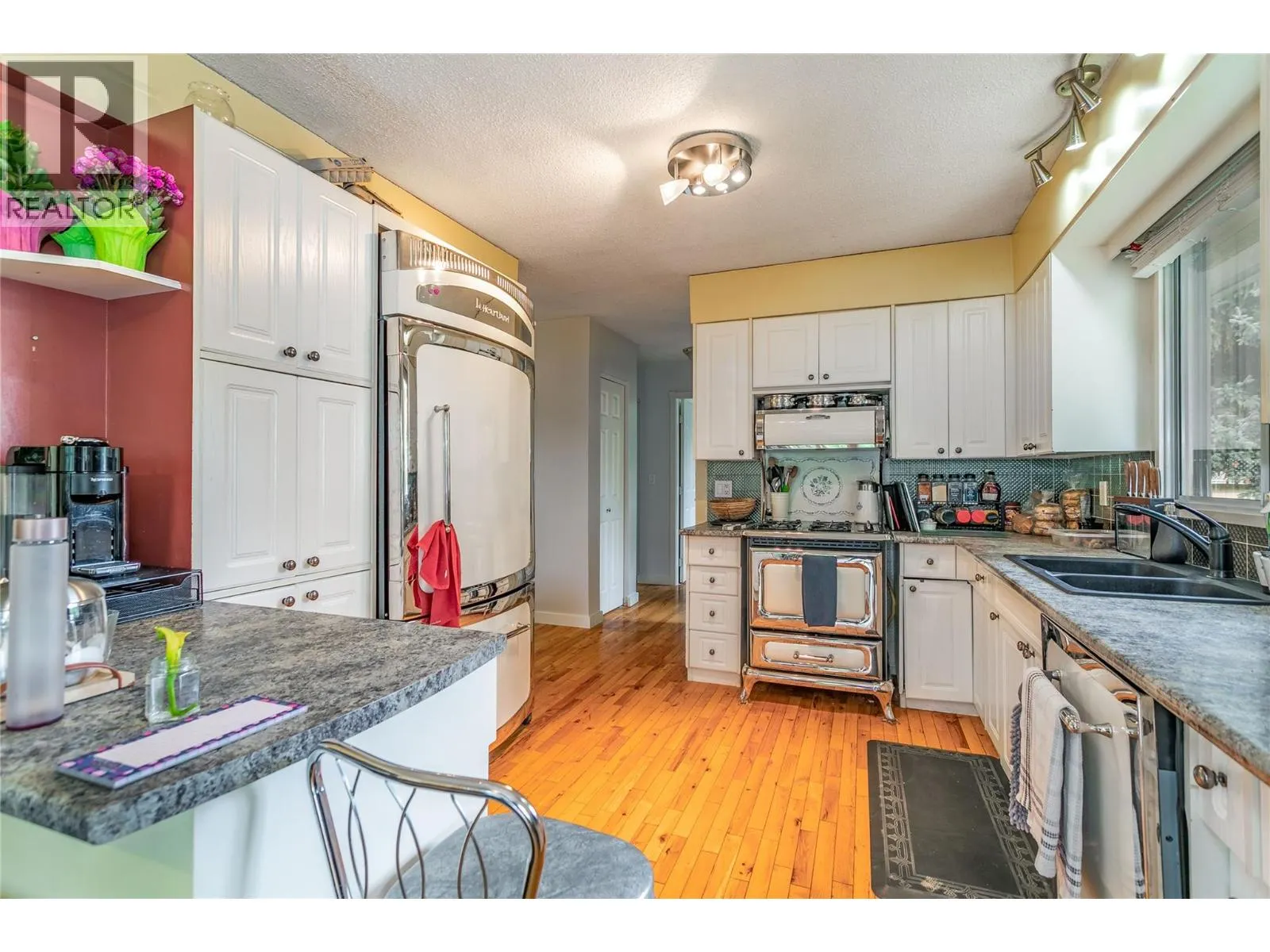 1775 Hayashi Road