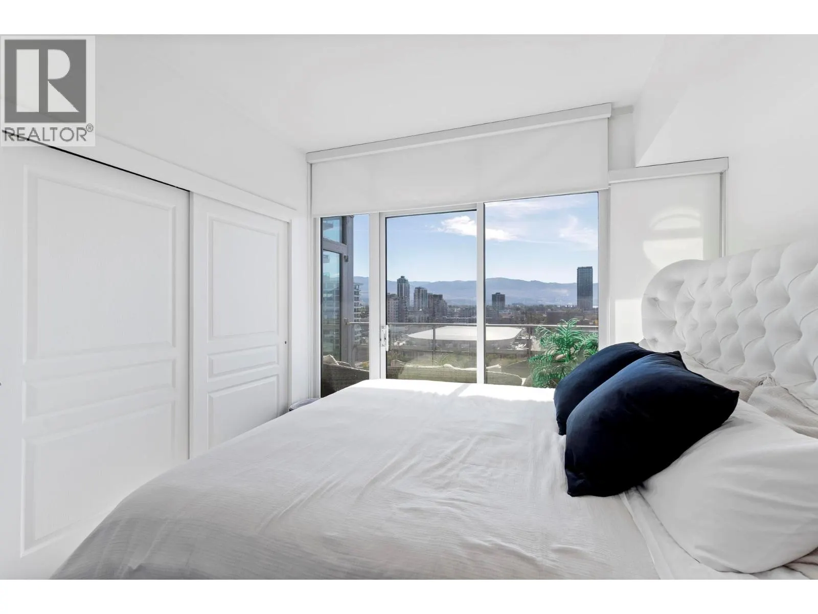 1151 Sunset Drive Unit# 1106