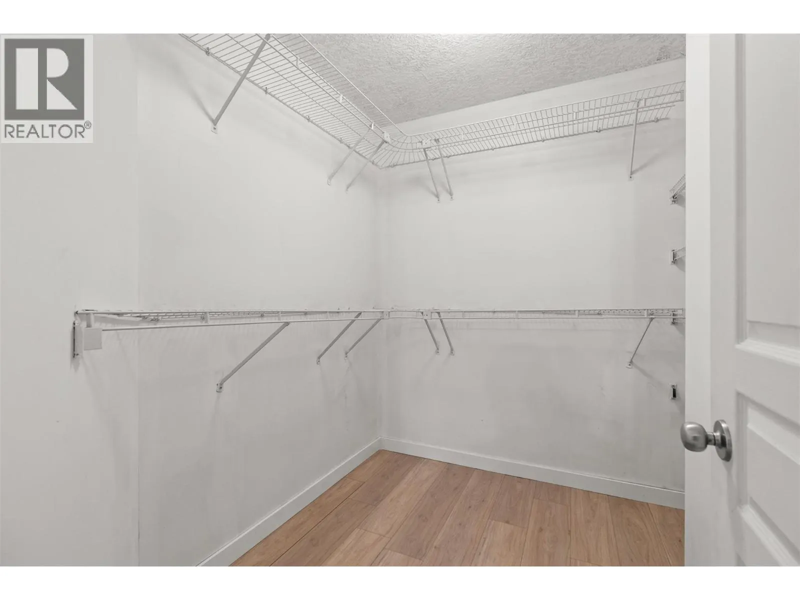 307 Browne Road Unit# 309