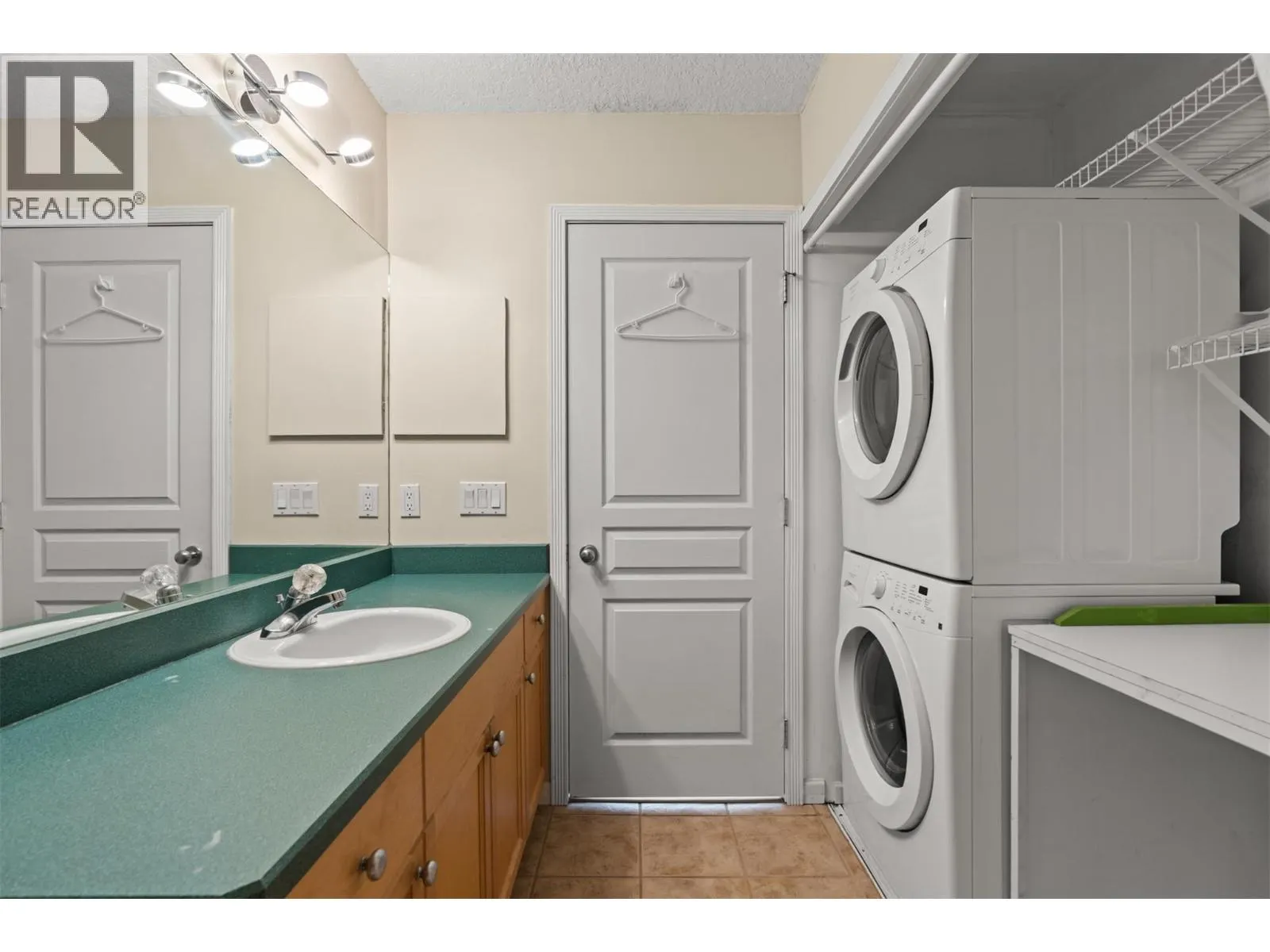 307 Browne Road Unit# 309