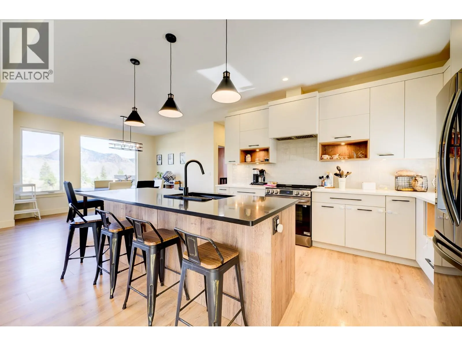 2195 Galore Crescent