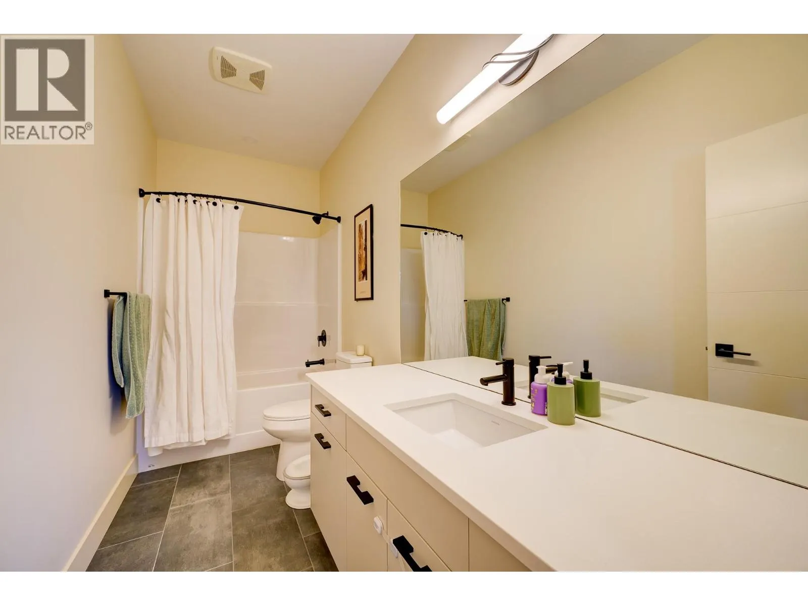2195 Galore Crescent
