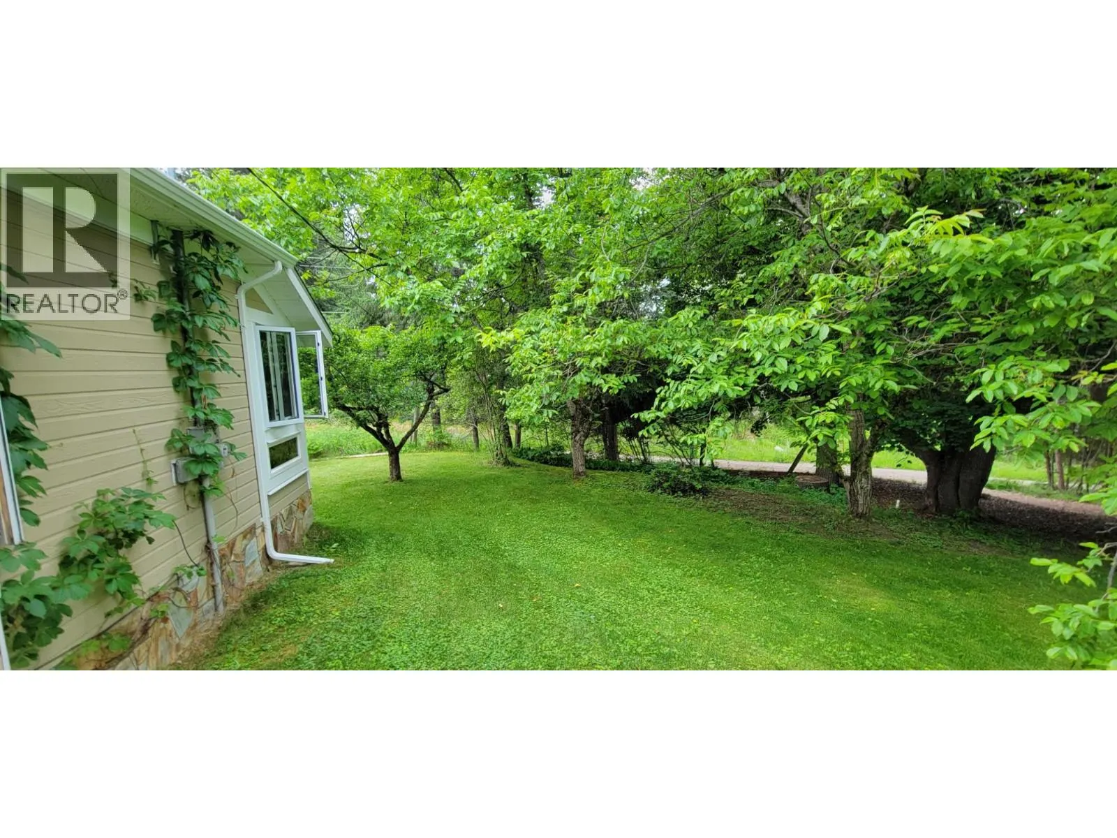 1305 DENVER SIDING Road