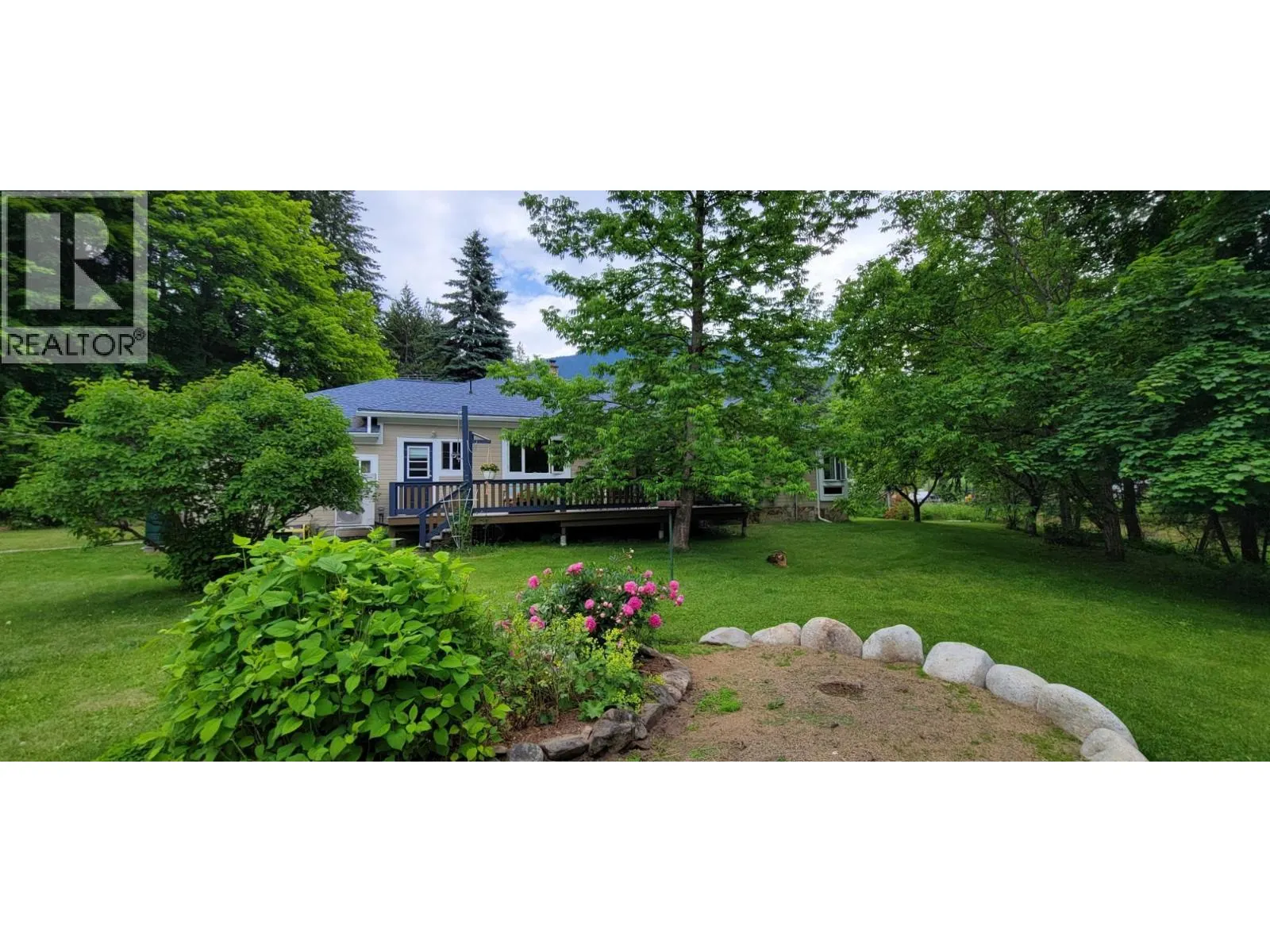 1305 DENVER SIDING Road