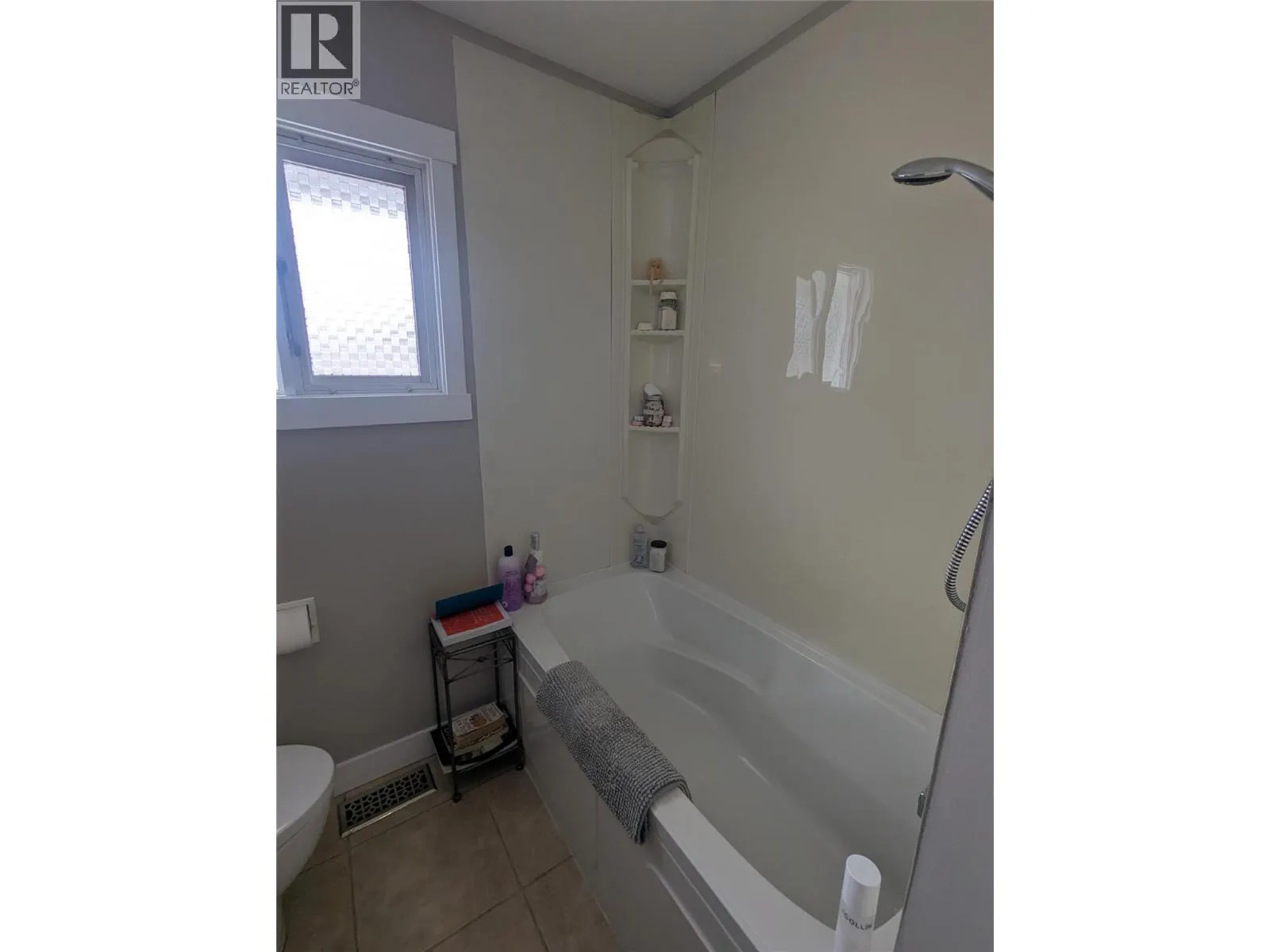 2282 Valleyview Drive