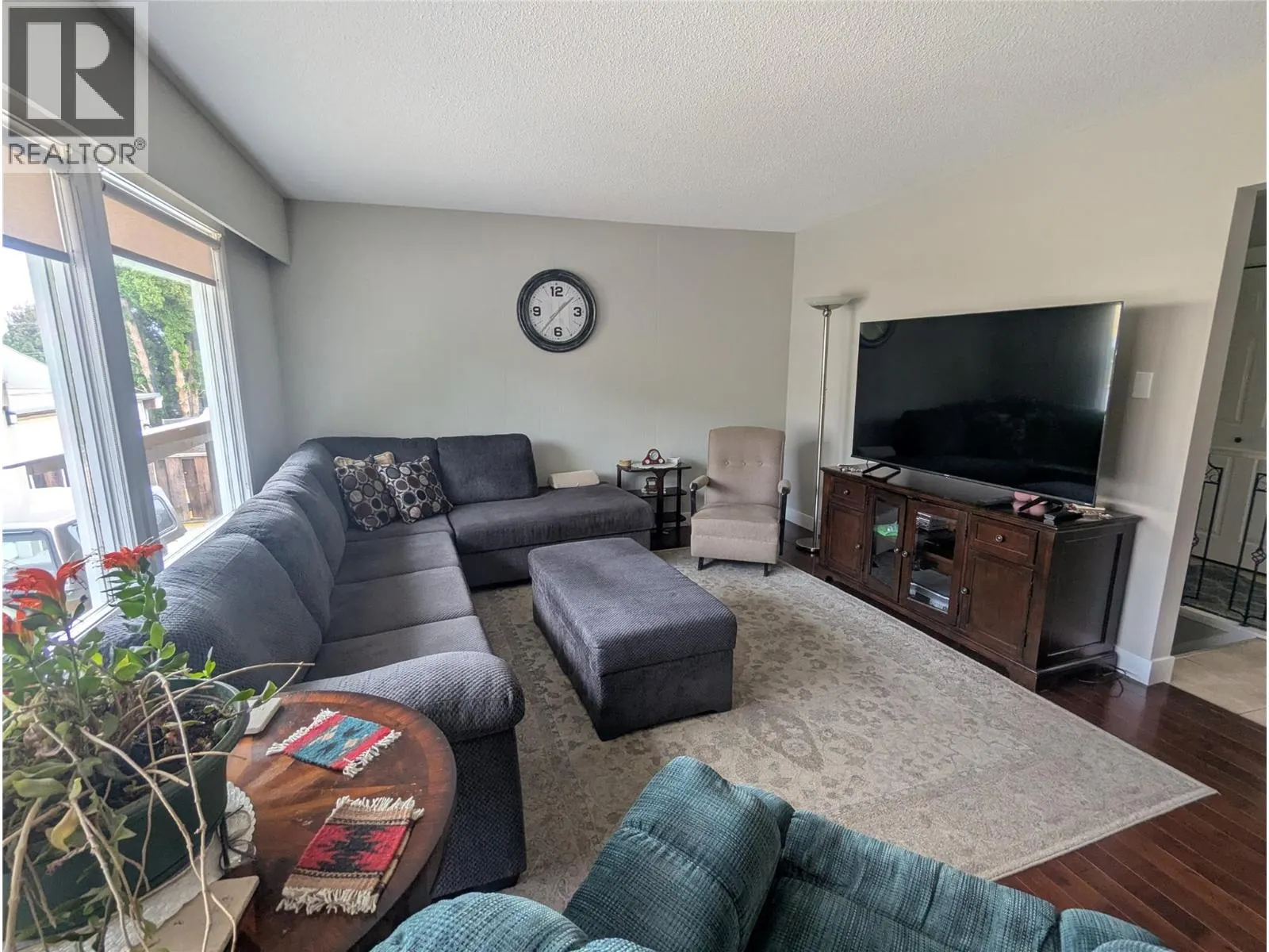 2282 Valleyview Drive