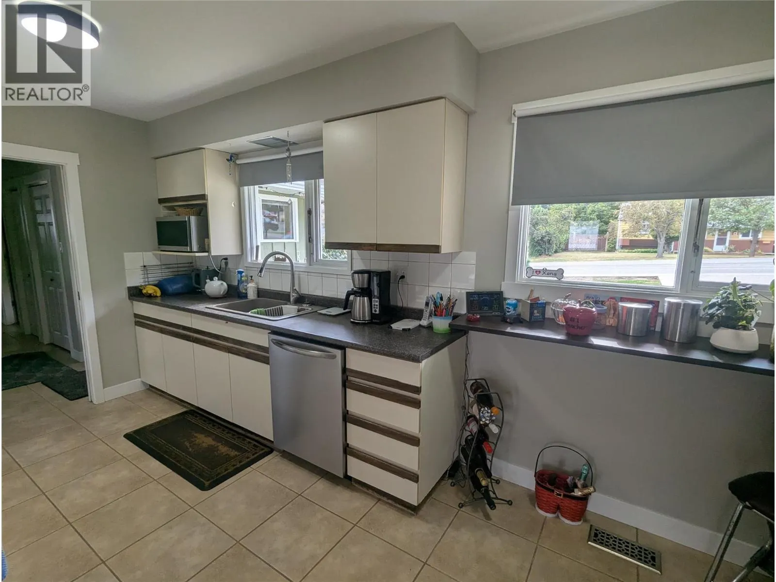 2282 Valleyview Drive