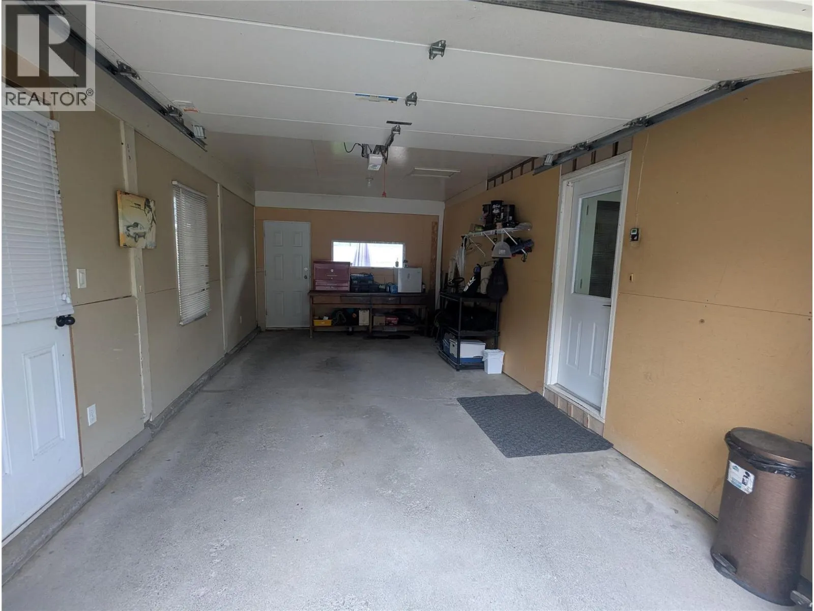 2282 Valleyview Drive