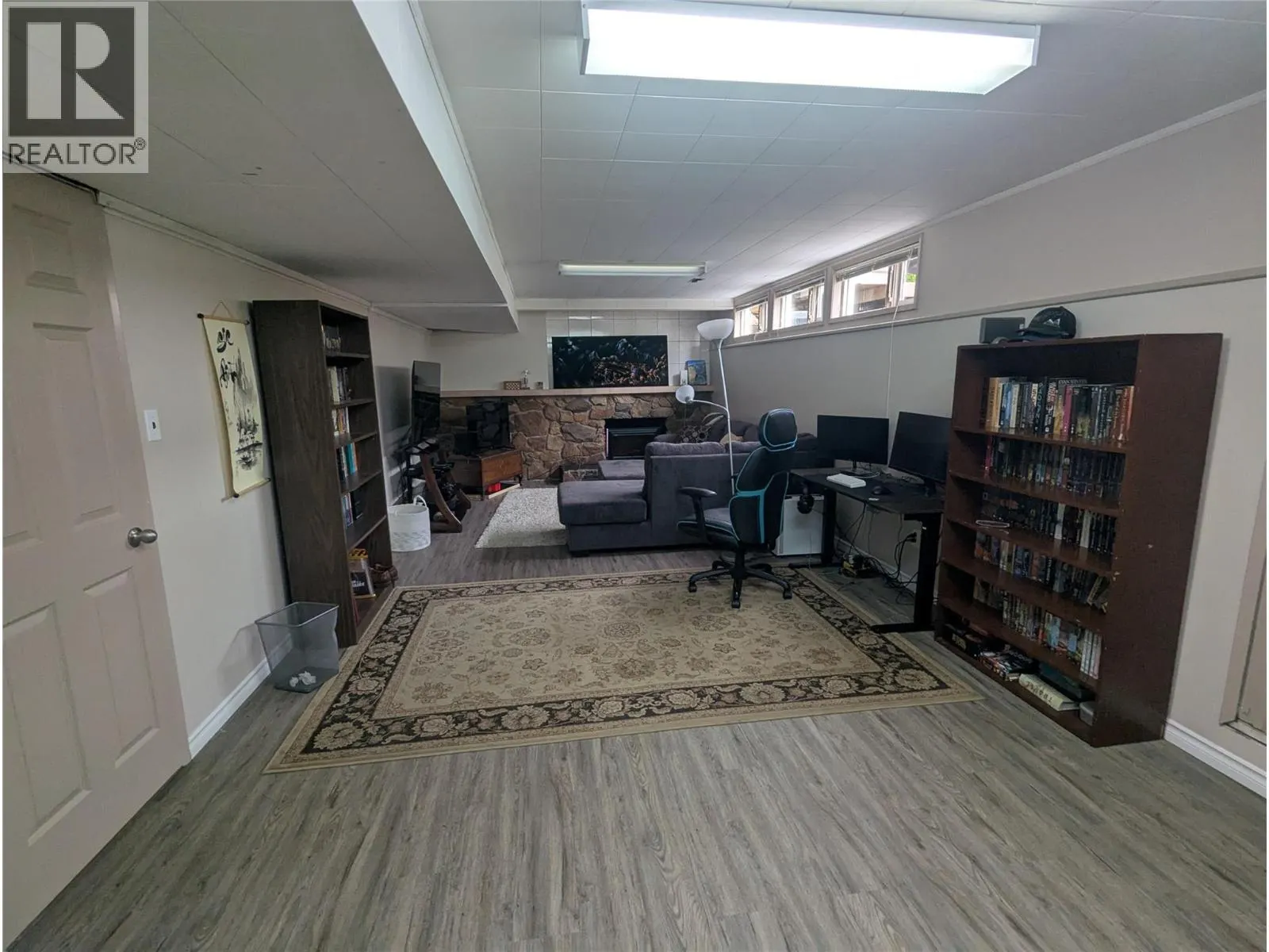 2282 Valleyview Drive