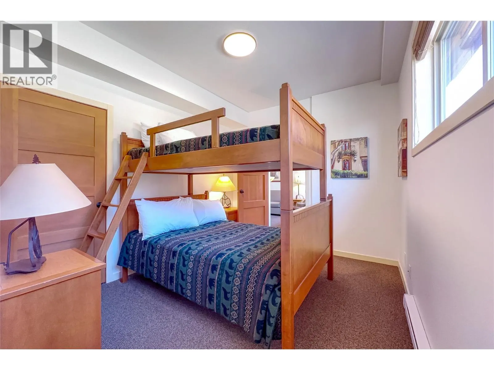 255 Feathertop Way Unit# 320