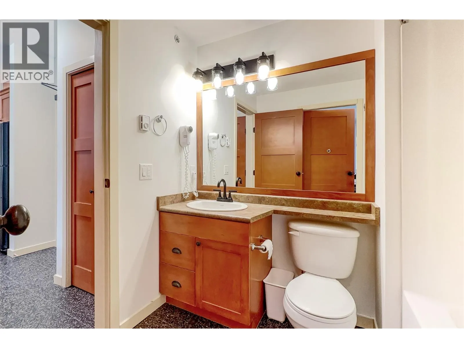 255 Feathertop Way Unit# 320