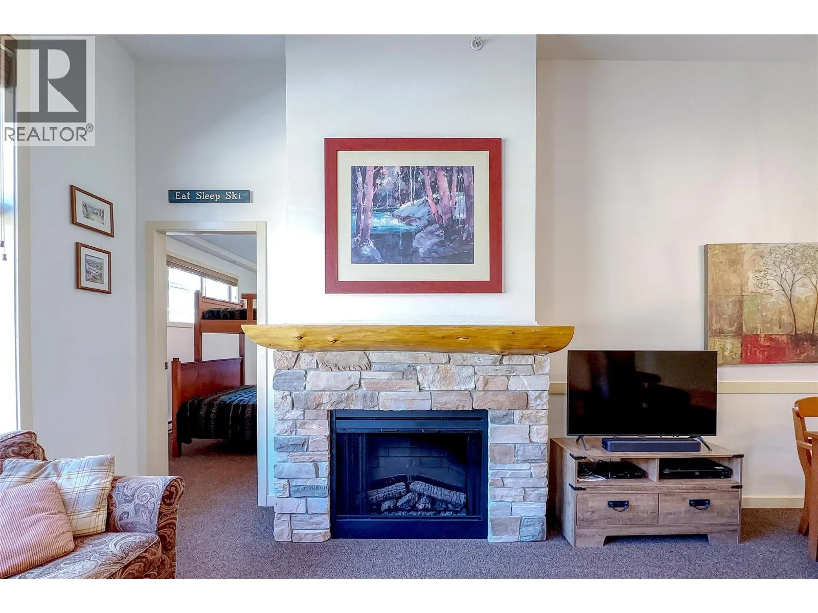255 Feathertop Way Unit# 320
