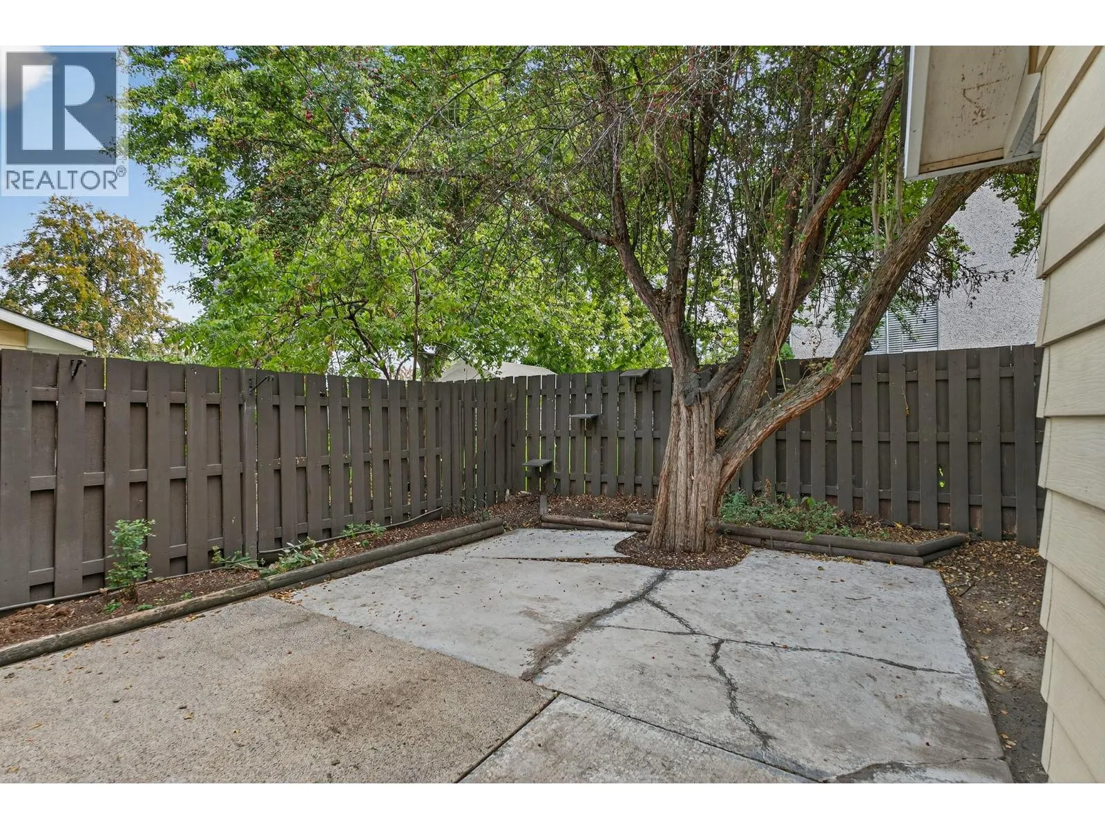 1153 Bernard Avenue Unit# 9