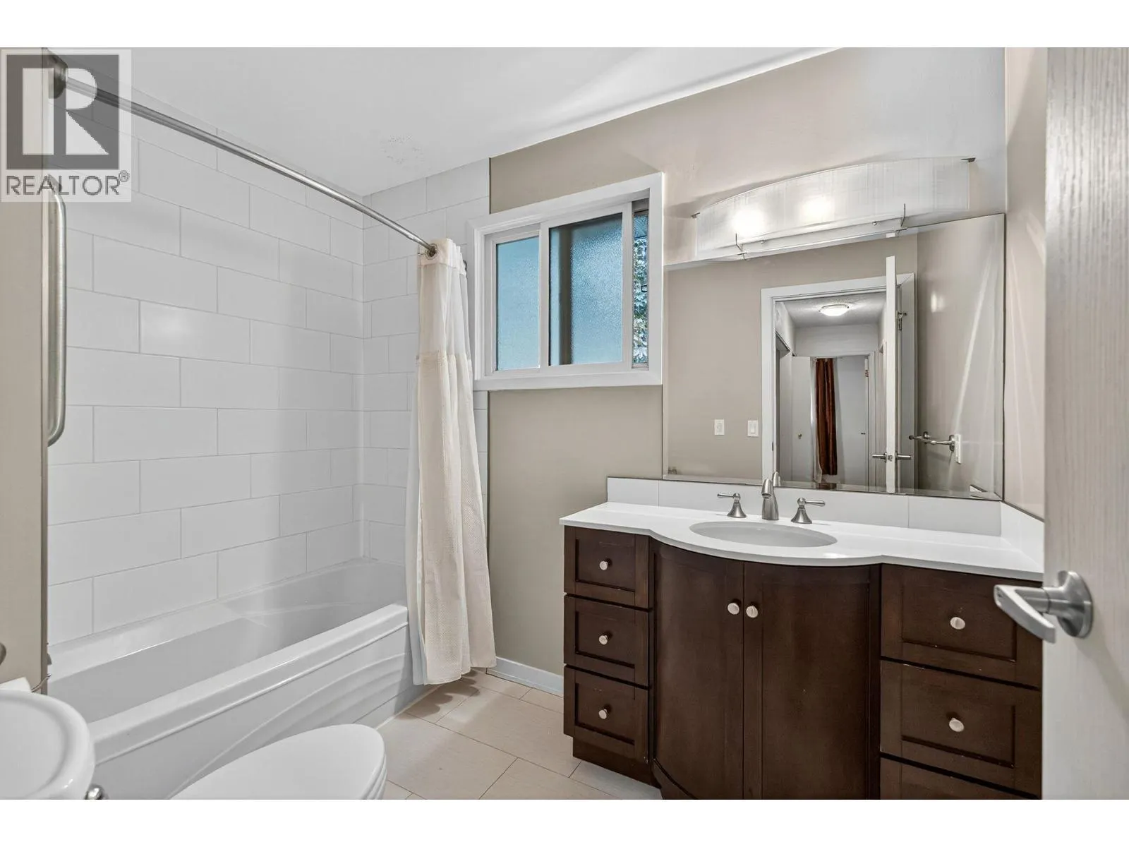 1153 Bernard Avenue Unit# 9