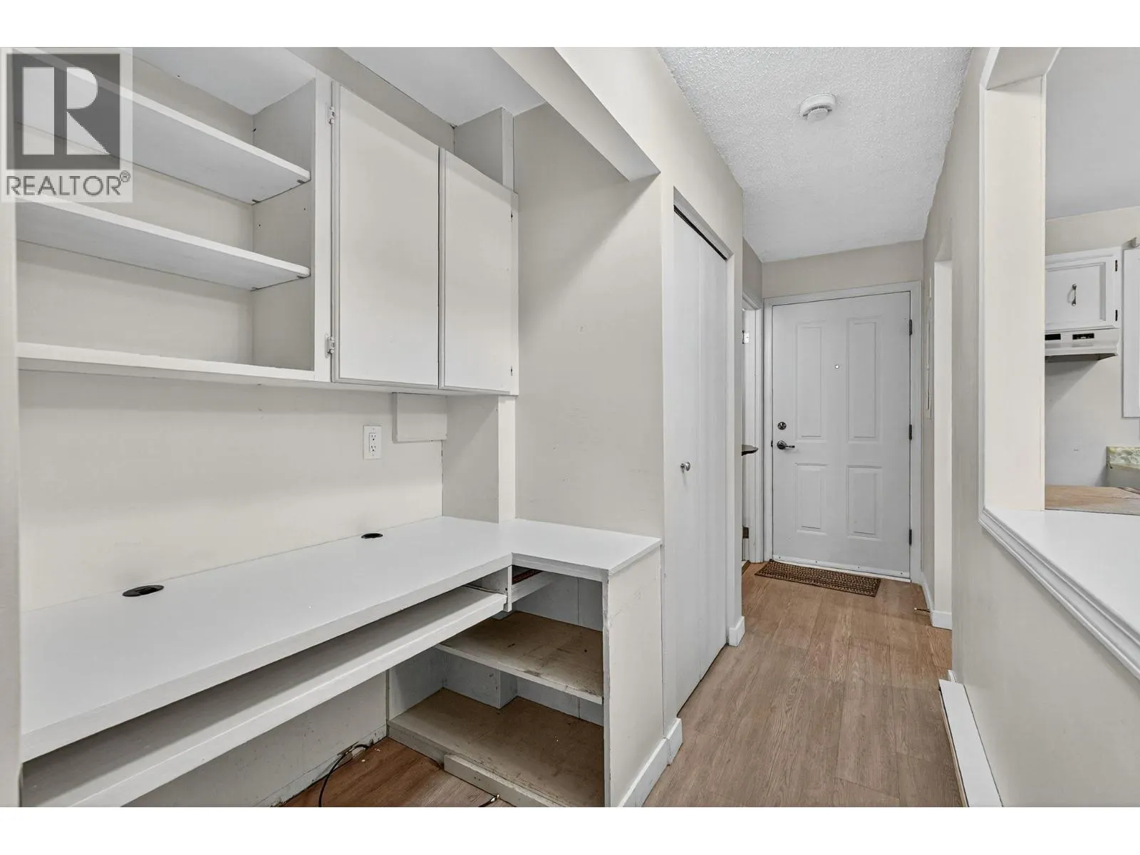 1153 Bernard Avenue Unit# 9